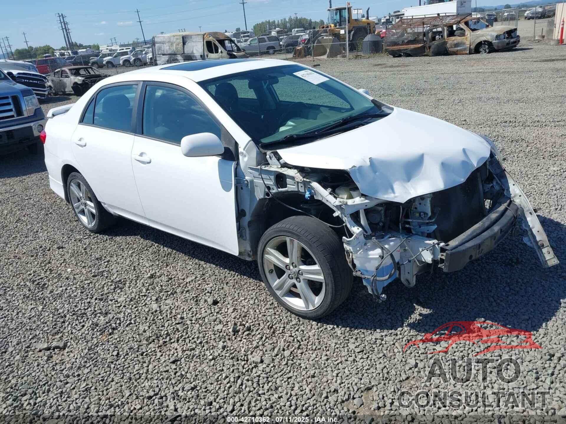 TOYOTA COROLLA 2013 - 2T1BU4EE7DC936458