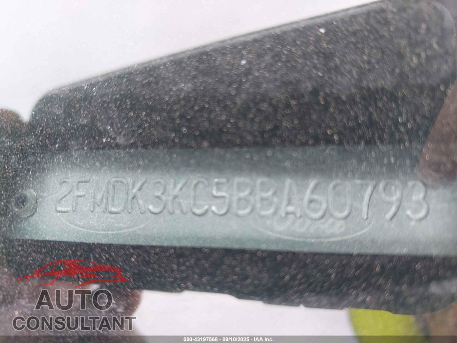 FORD EDGE 2011 - 2FMDK3KC5BBA60793