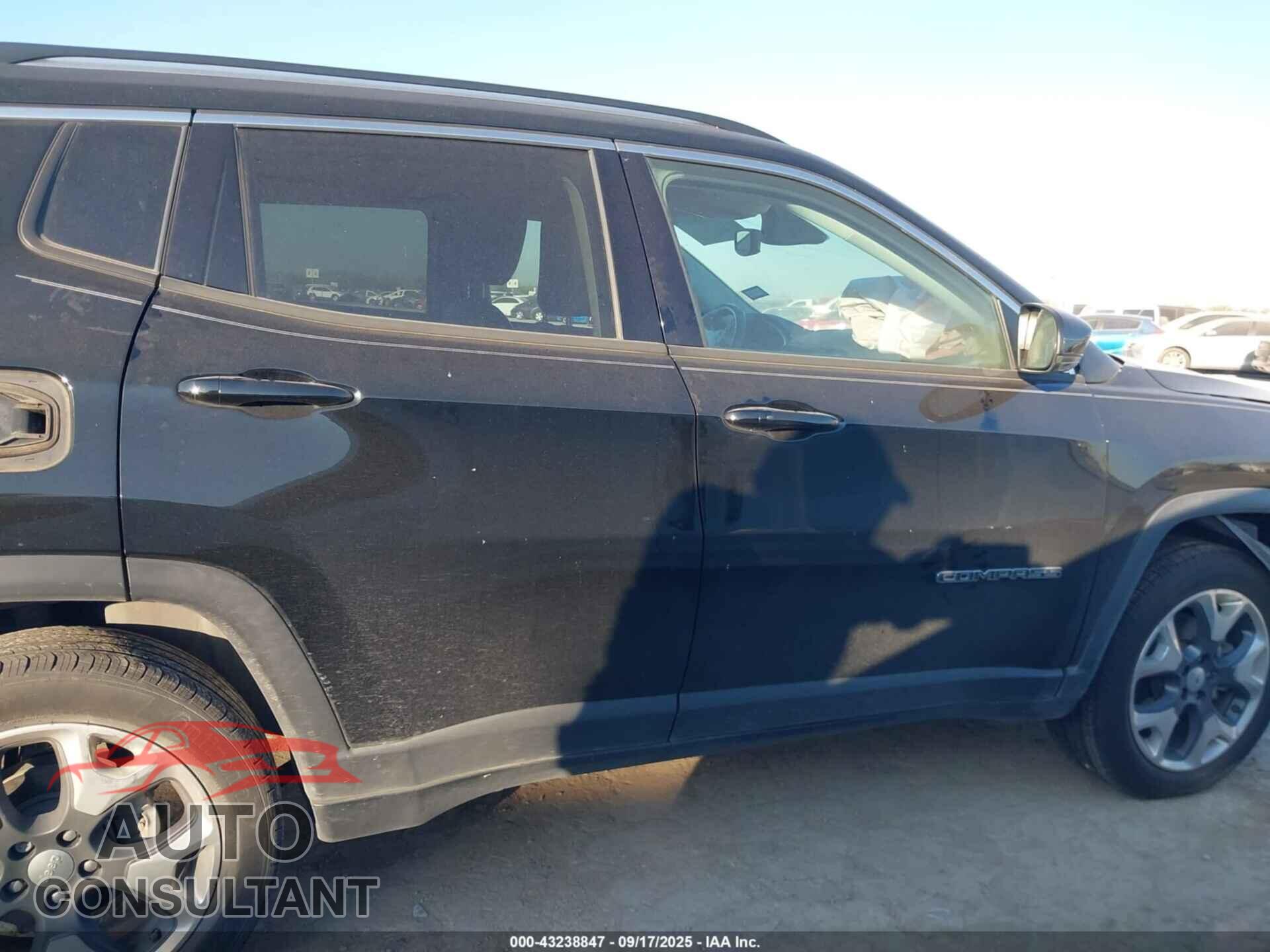 JEEP COMPASS 2020 - 3C4NJDCB7LT142313
