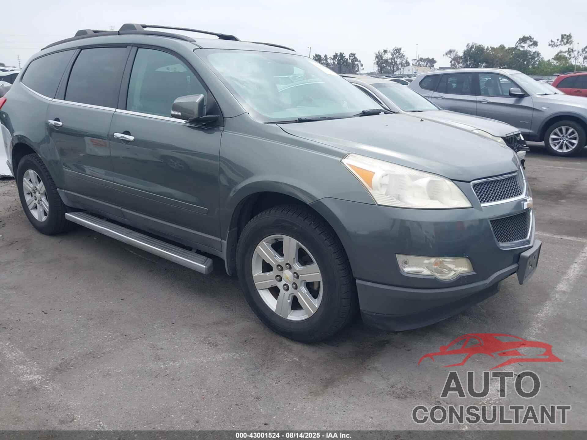 CHEVROLET TRAVERSE 2011 - 1GNKRGED9BJ256239