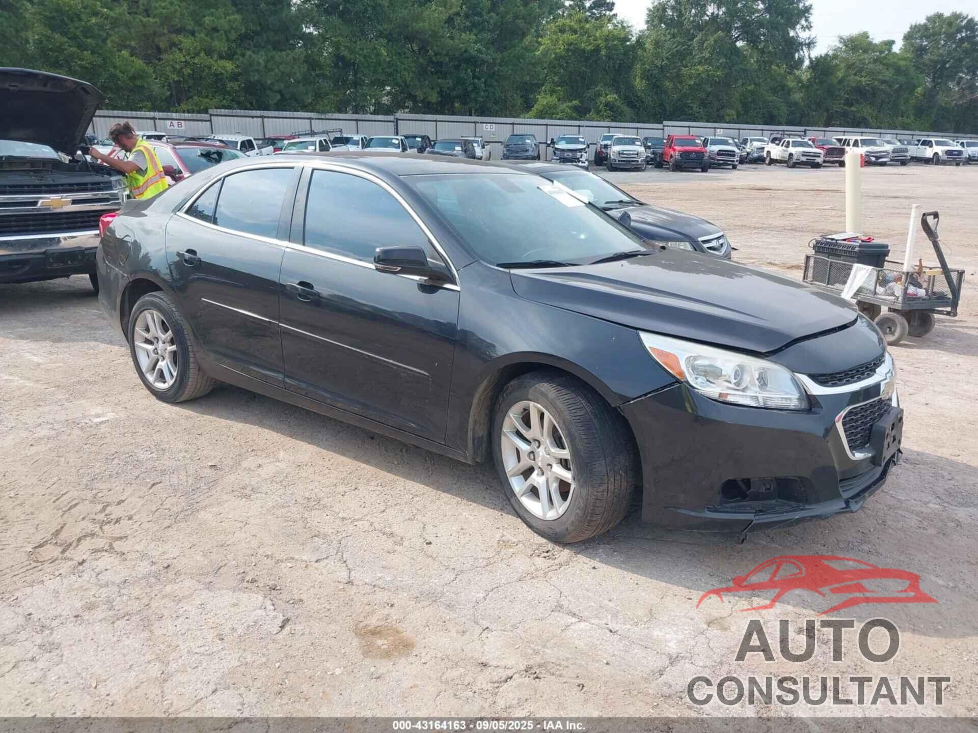 CHEVROLET MALIBU 2014 - 1G11C5SL3EF208211