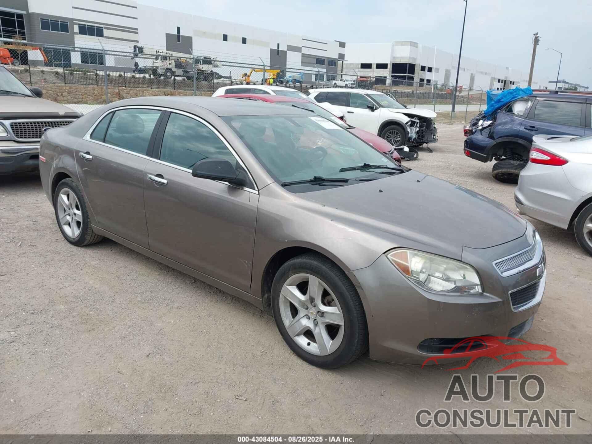 CHEVROLET MALIBU 2011 - 1G1ZB5E1XBF319897