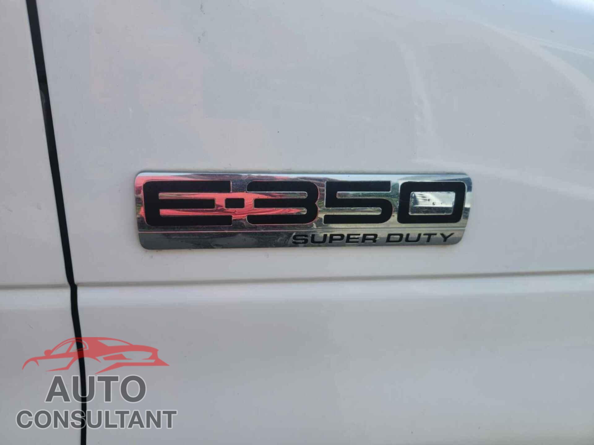 FORD ECONOLINE 2017 - 1FDWE3FS0HDC21006