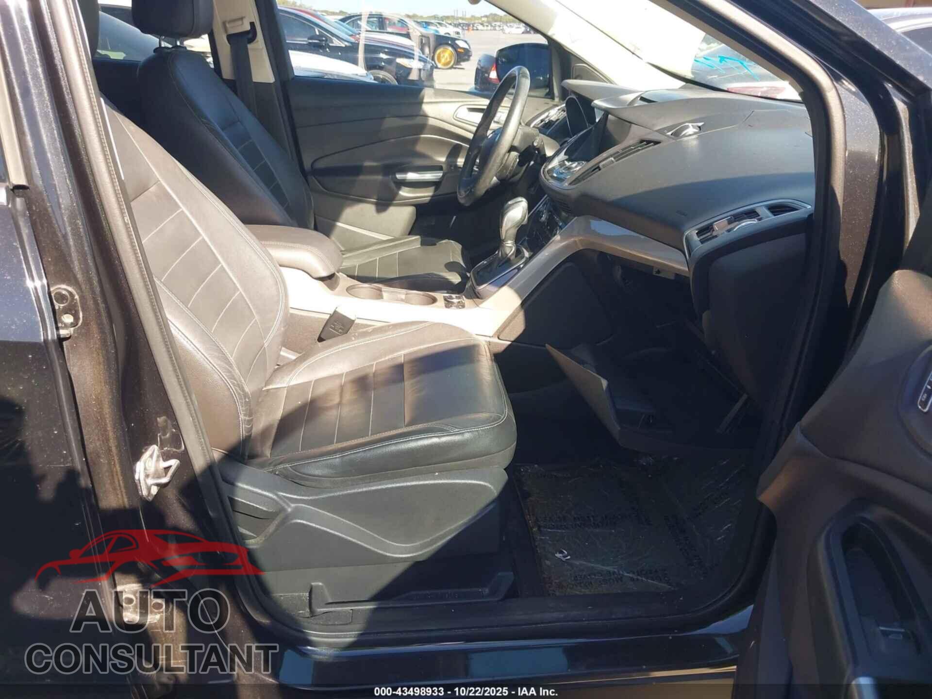 FORD ESCAPE 2013 - 1FMCU0H90DUC44889