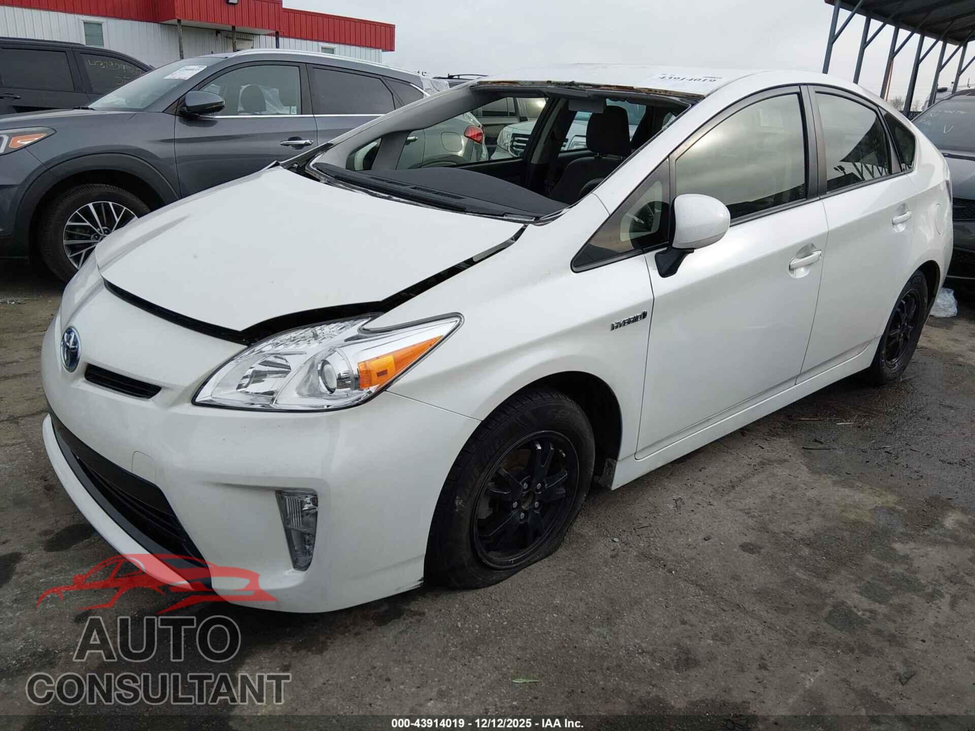 TOYOTA PRIUS 2015 - JTDKN3DU6F1908237
