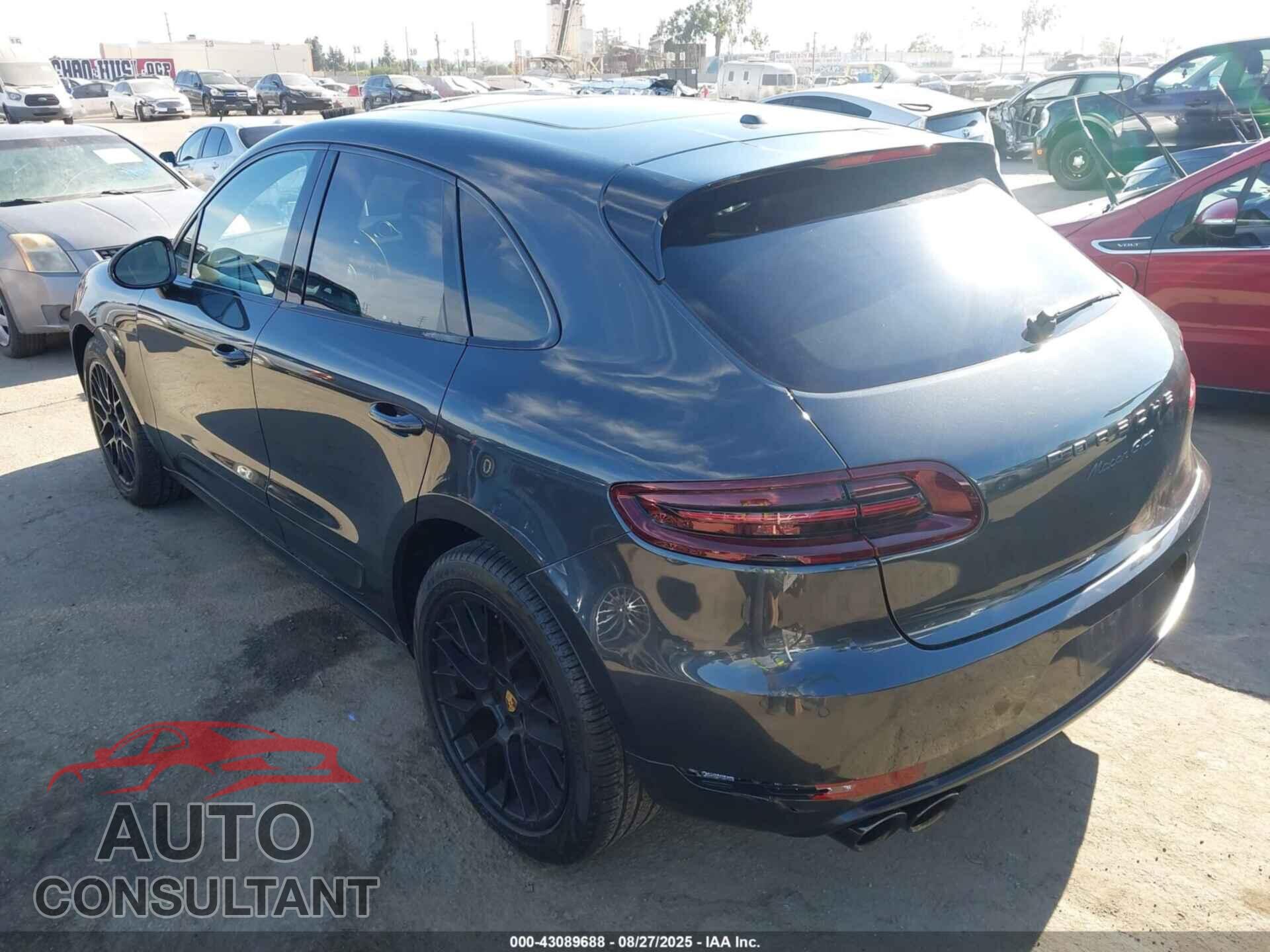 PORSCHE MACAN 2017 - WP1AG2A52HLB52036