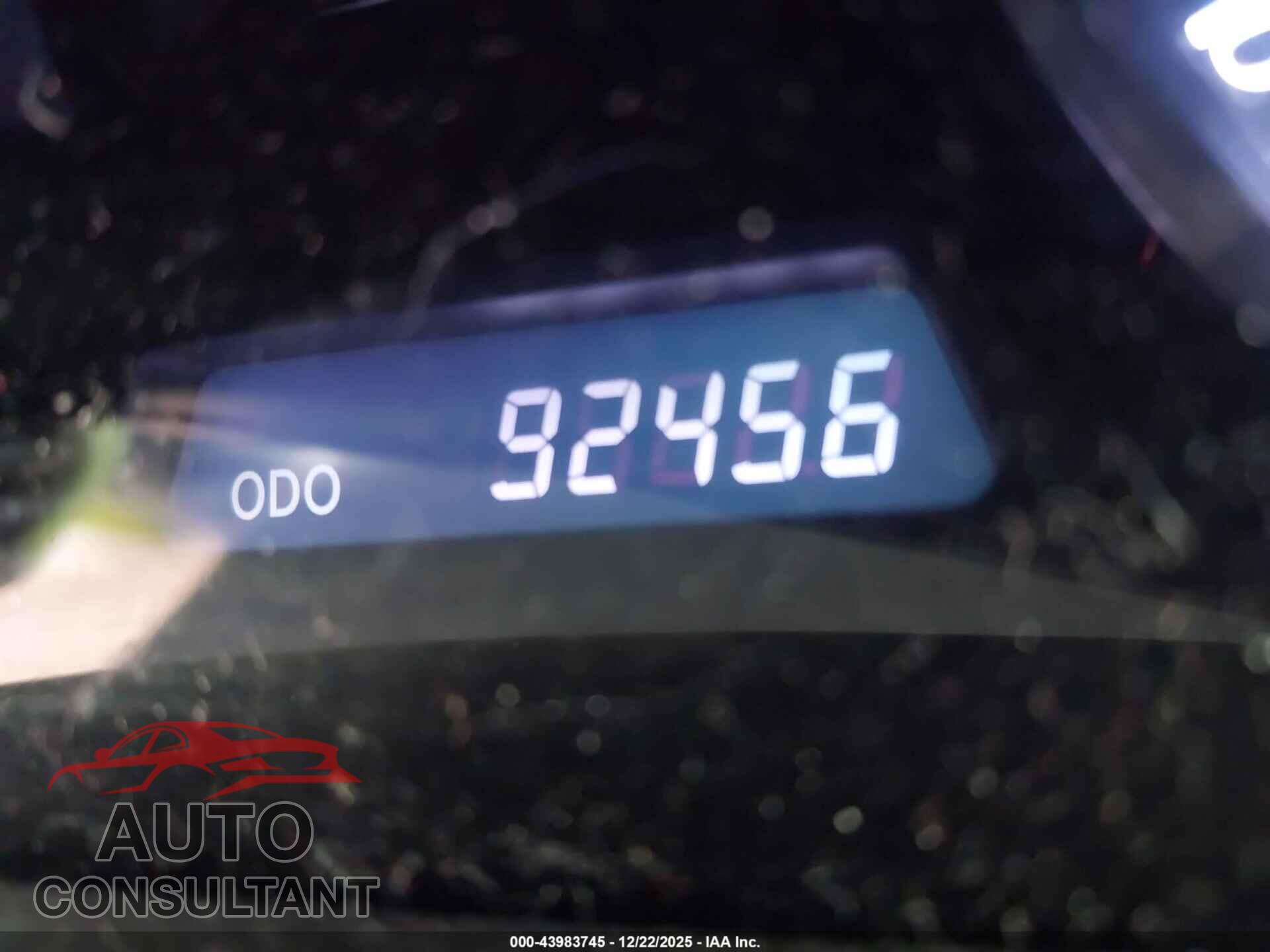 LEXUS IS 250C 2014 - JTHFF2C21E2531252