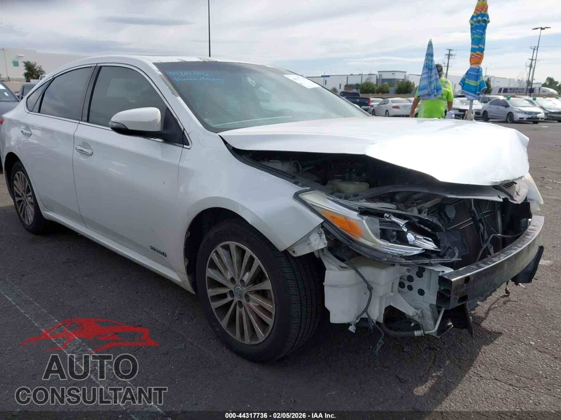 TOYOTA AVALON HYBRID 2014 - 4T1BD1EB3EU033552
