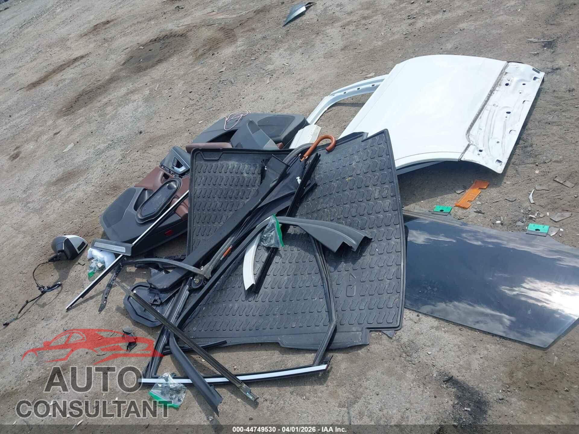 AUDI Q7 2019 - WA1AAAF73KD007736