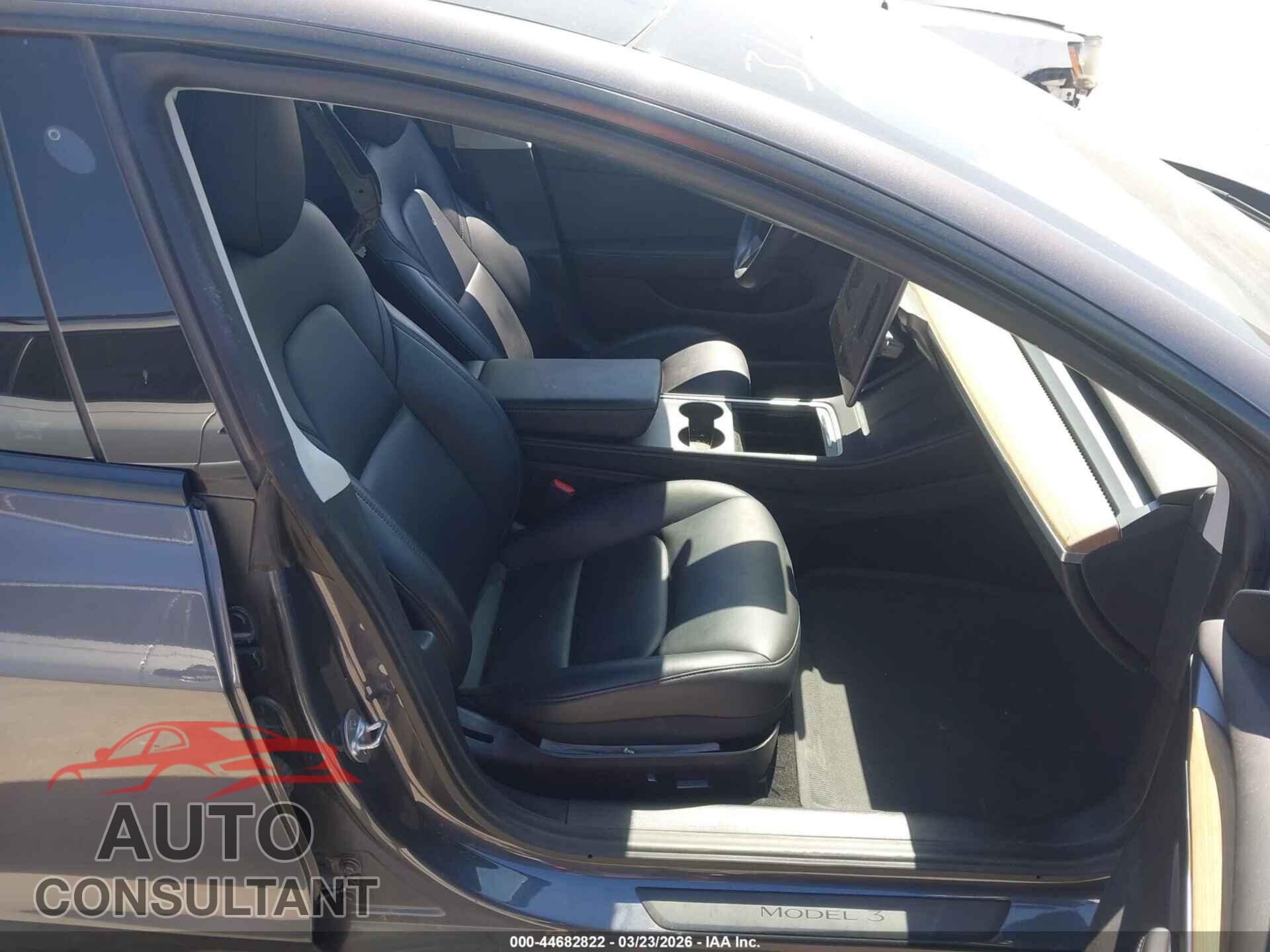 TESLA MODEL 3 2021 - 5YJ3E1EB3MF037890
