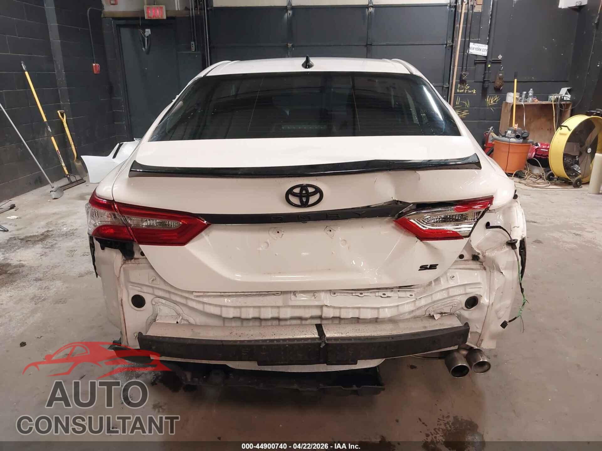 TOYOTA CAMRY 2020 - 4T1G11AK4LU347311