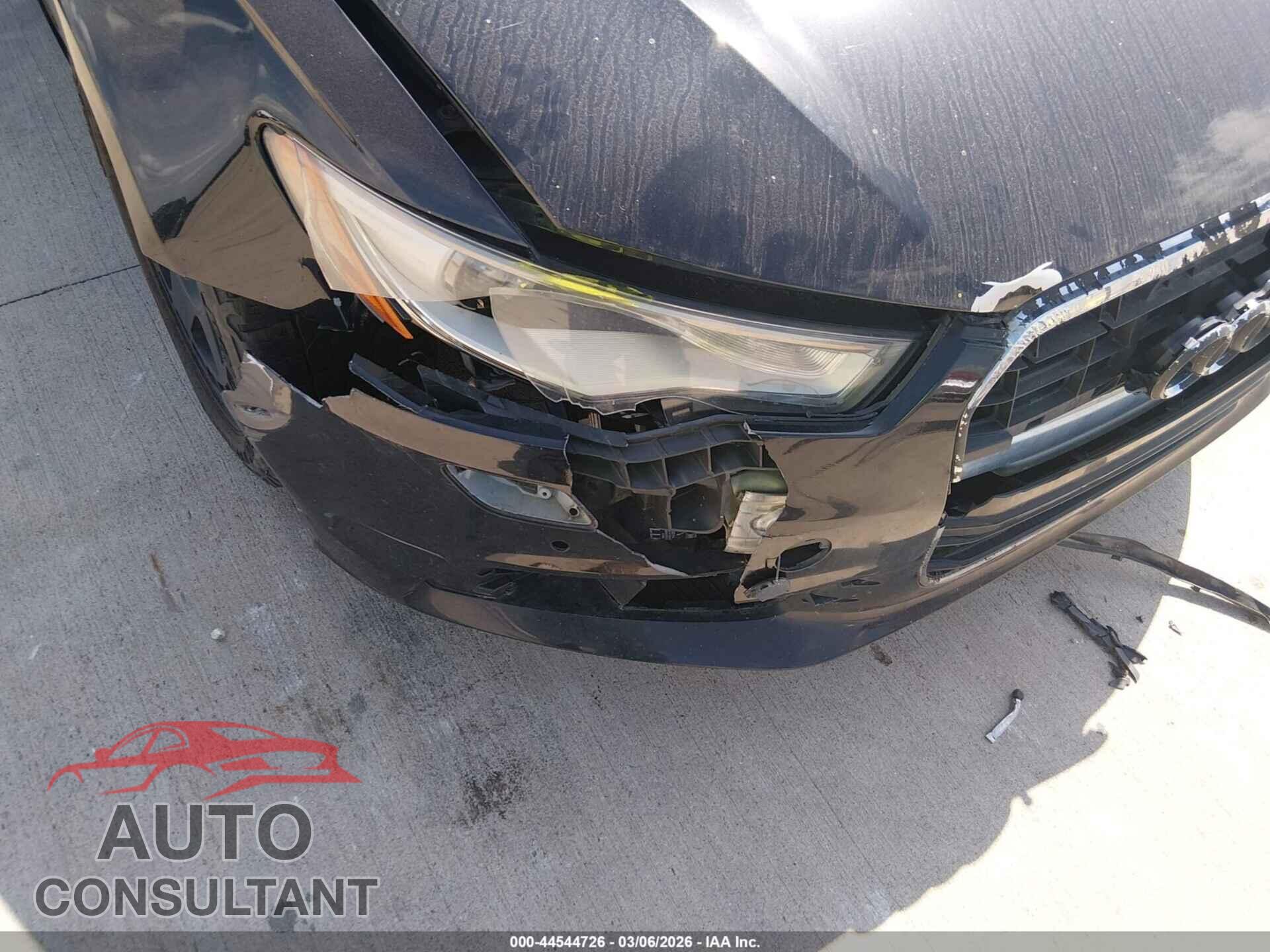 AUDI A6 2014 - WAUFMAFC5EN059364
