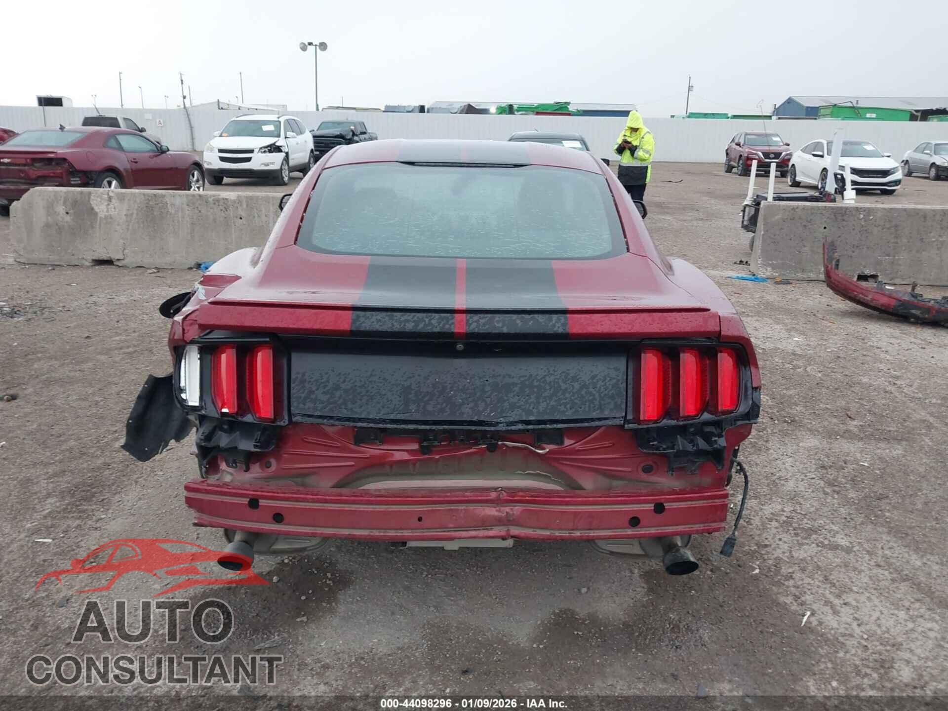 FORD MUSTANG 2017 - 1FA6P8TH5H5209485