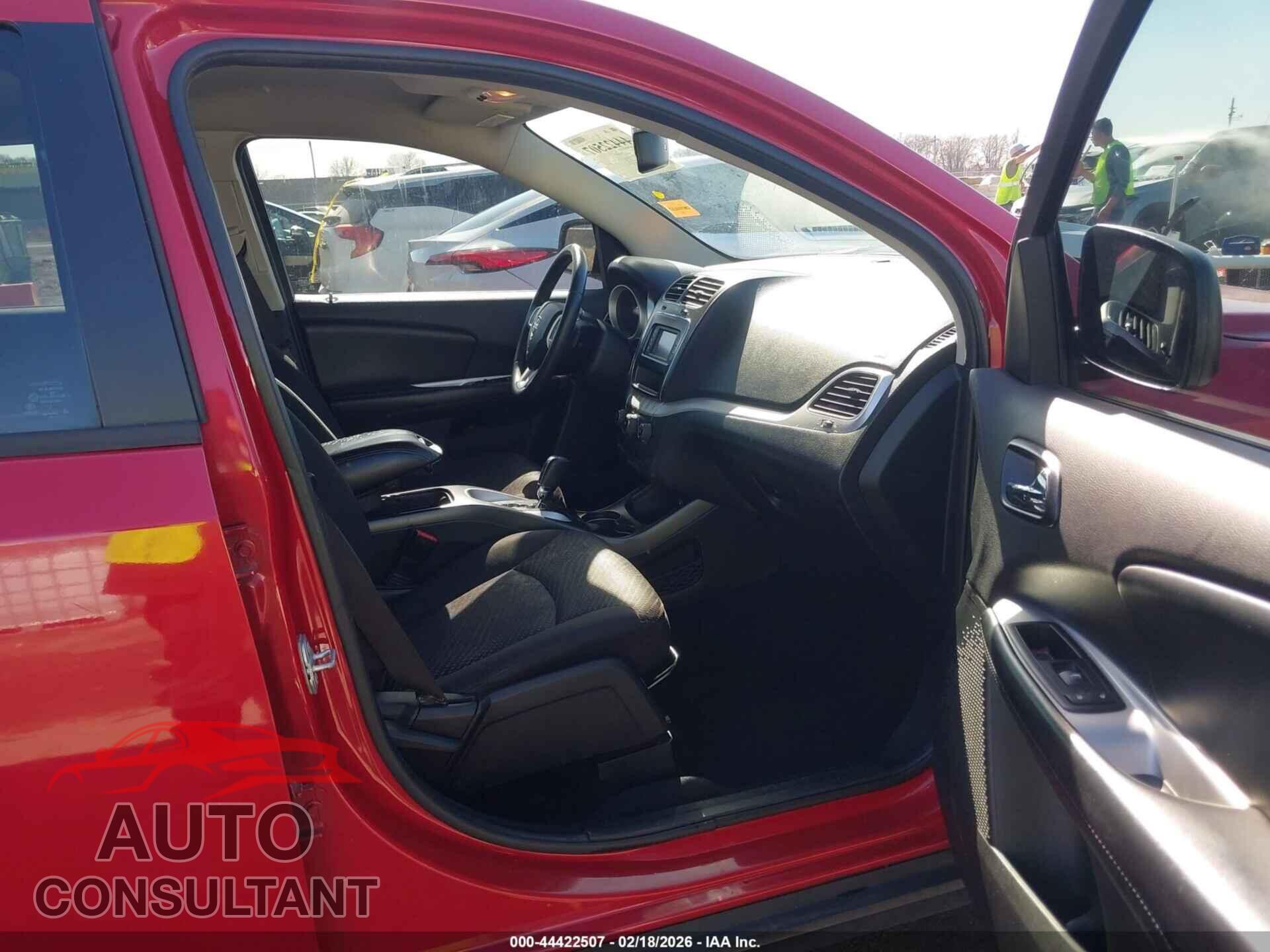 DODGE JOURNEY 2015 - 3C4PDCAB9FT557098