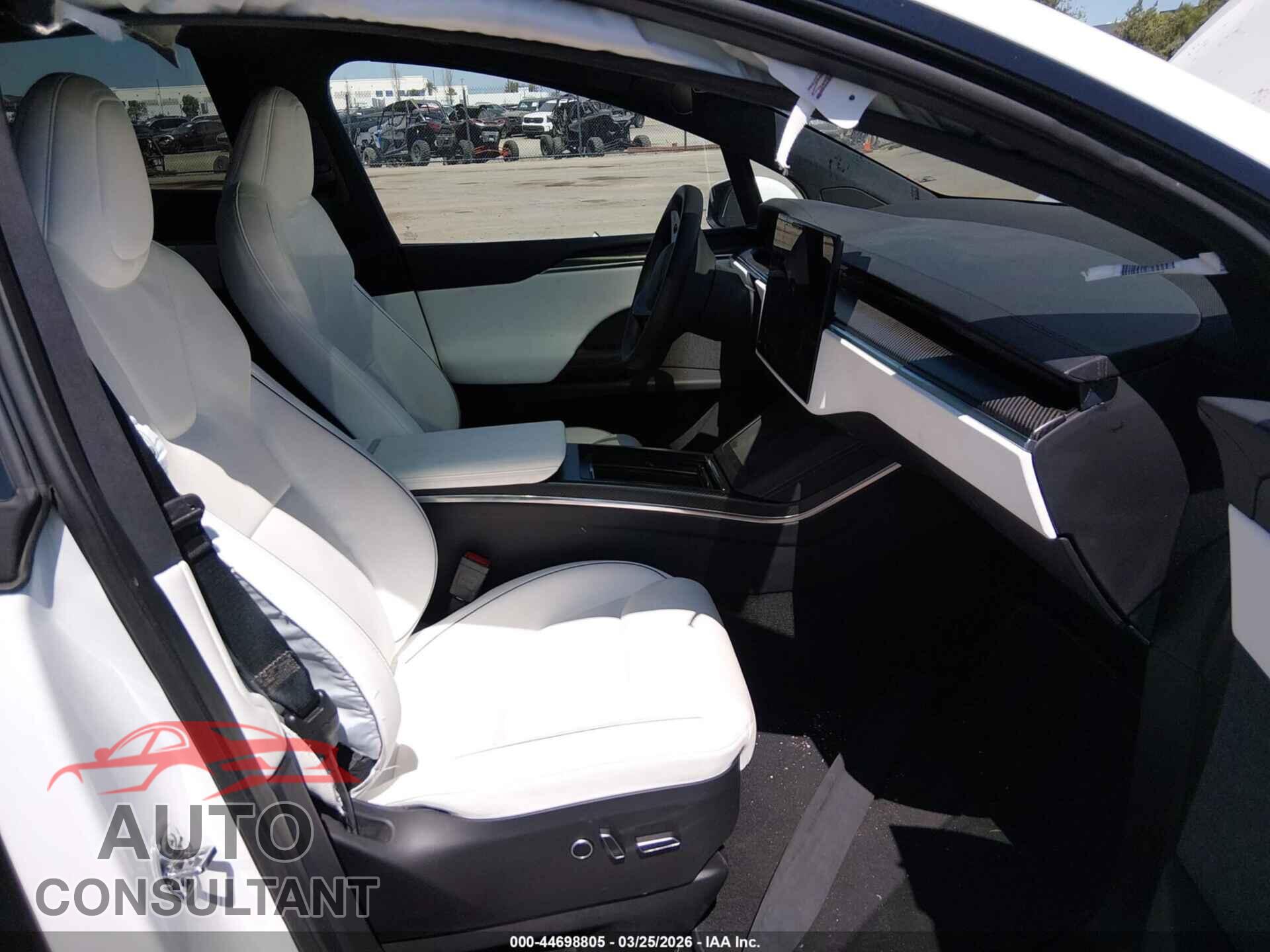 TESLA MODEL X 2022 - 7SAXCBE64NF331741