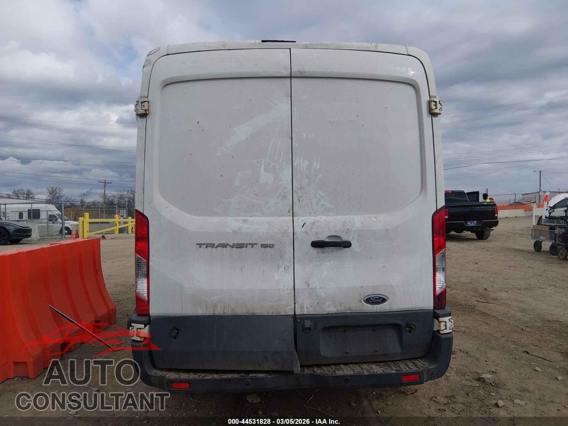 FORD TRANSIT-150 2016 - 1FTYE2CM4GKA55757