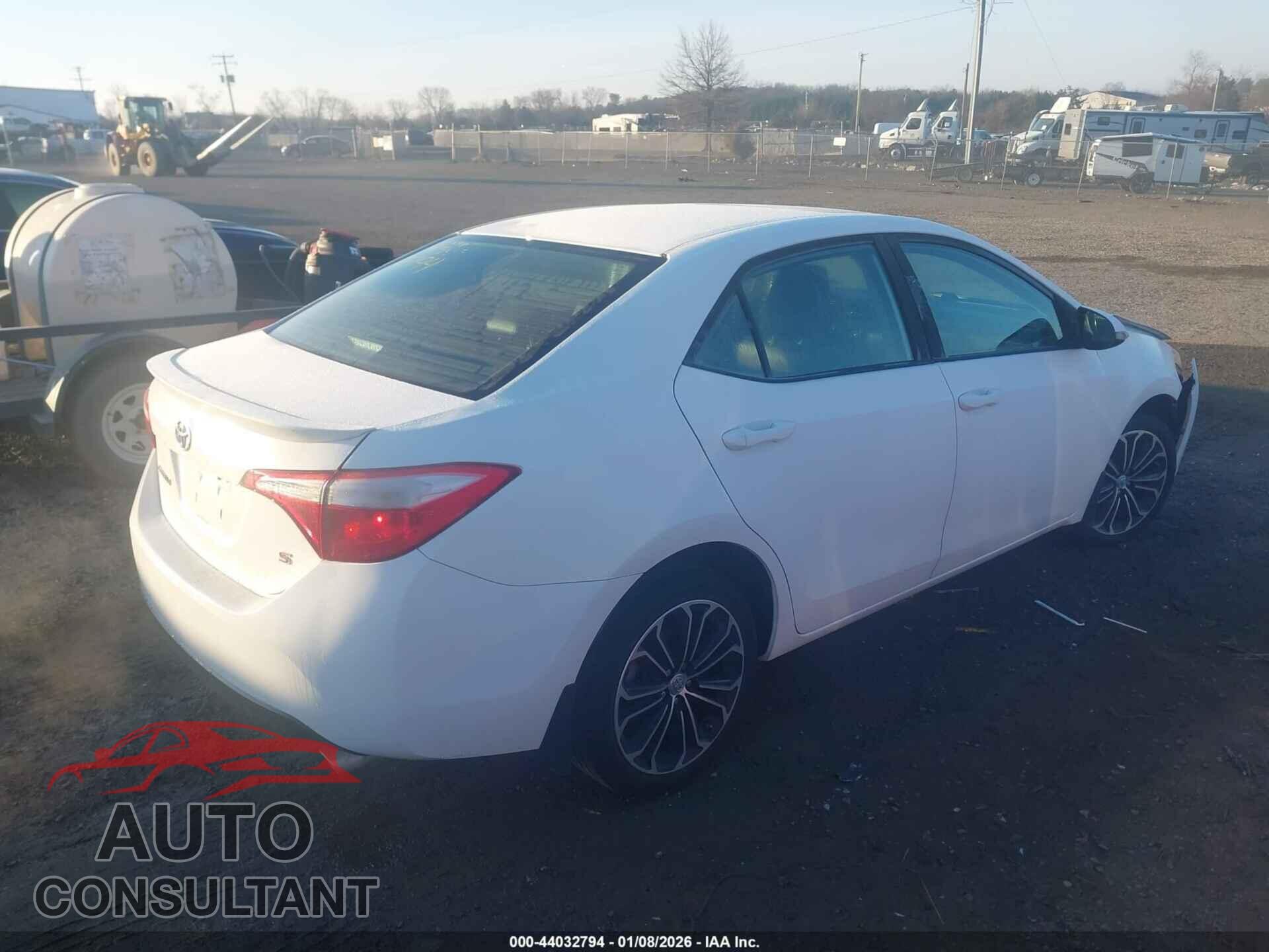 TOYOTA COROLLA 2014 - 2T1BURHEXEC085587
