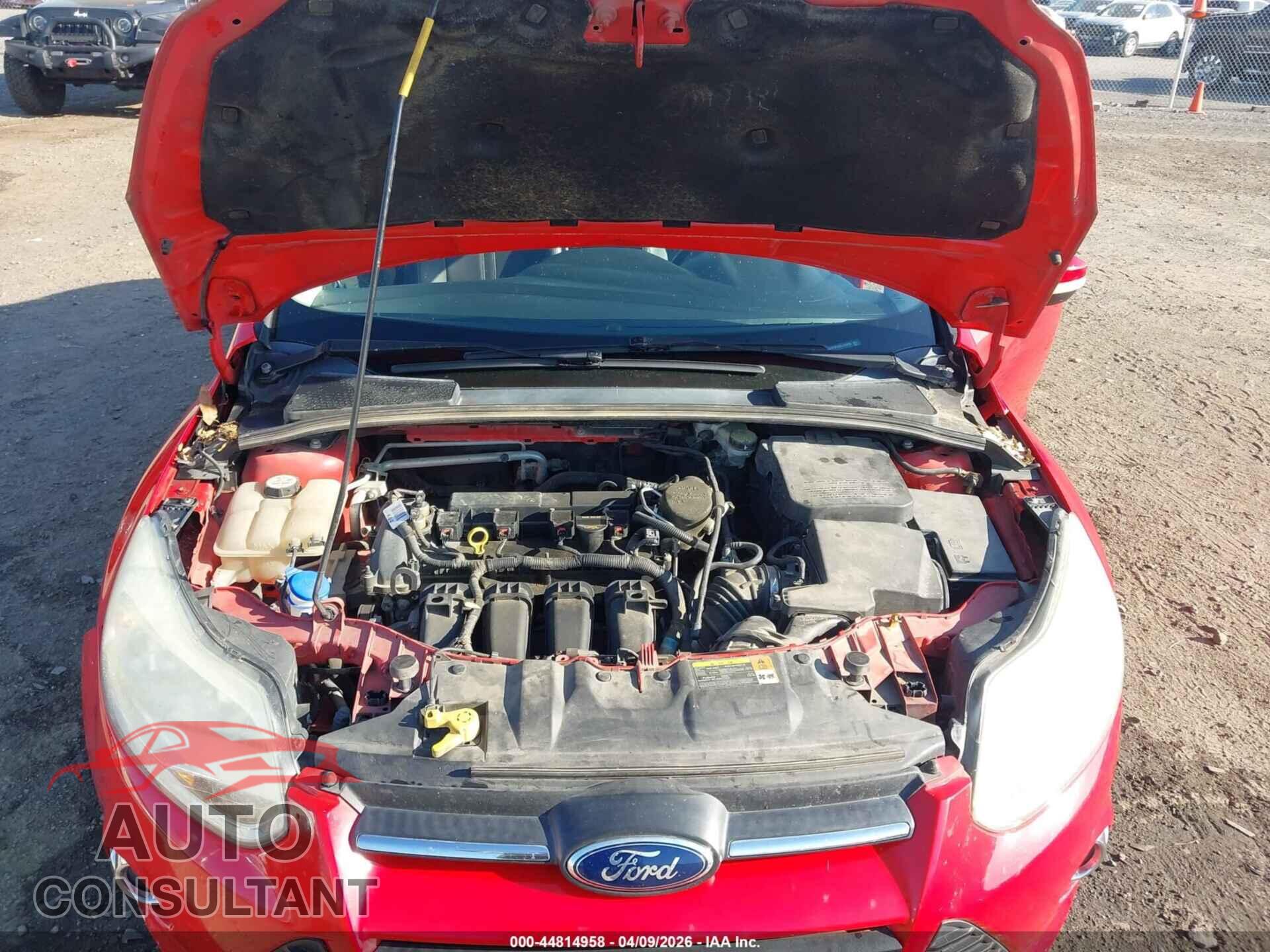 FORD FOCUS 2013 - 1FADP3F28DL117875