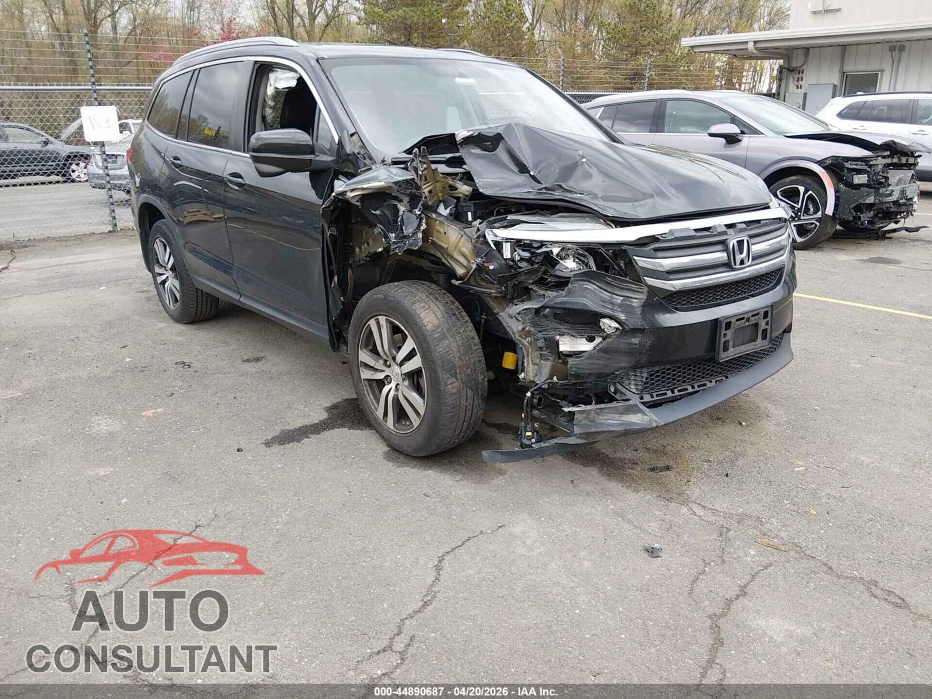 HONDA PILOT 2017 - 5FNYF6H5XHB024355