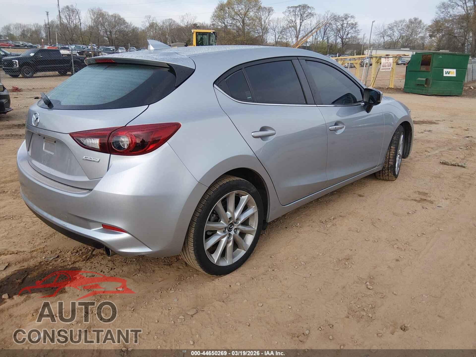 MAZDA MAZDA3 2017 - JM1BN1M37H1131663