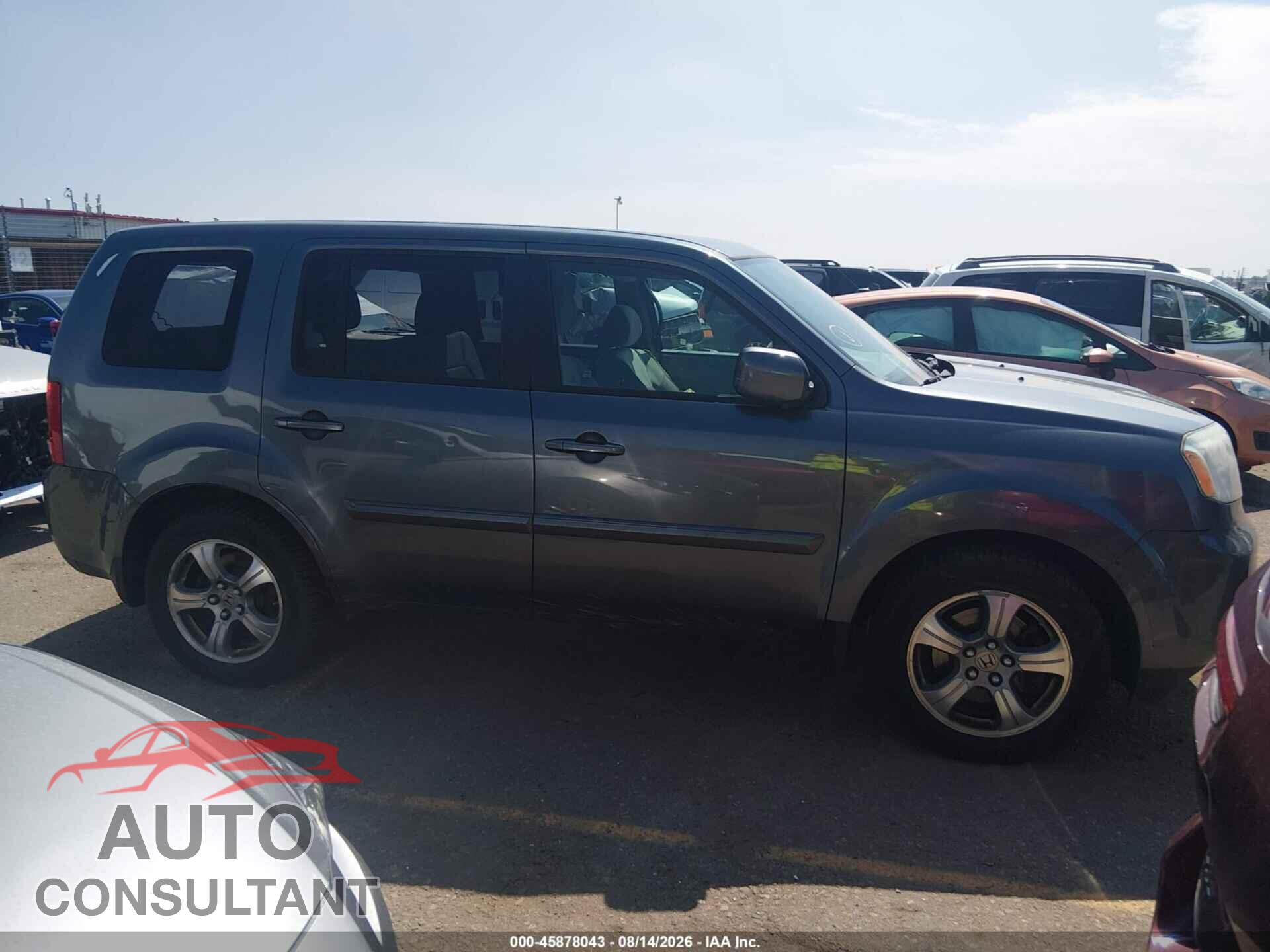 HONDA PILOT 2013 - 5FNYF4H40DB044443