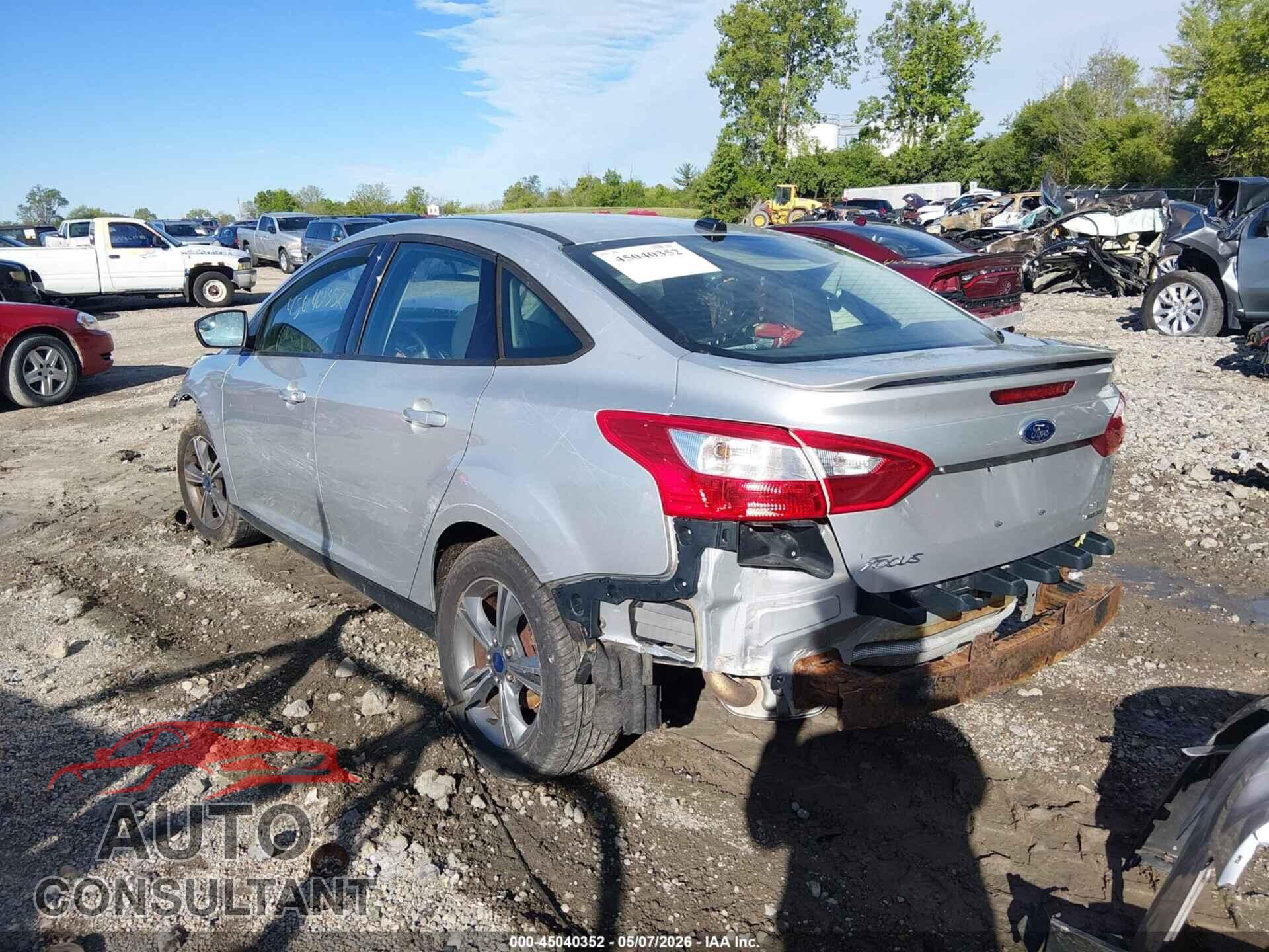 FORD FOCUS 2014 - 1FADP3F28EL200630