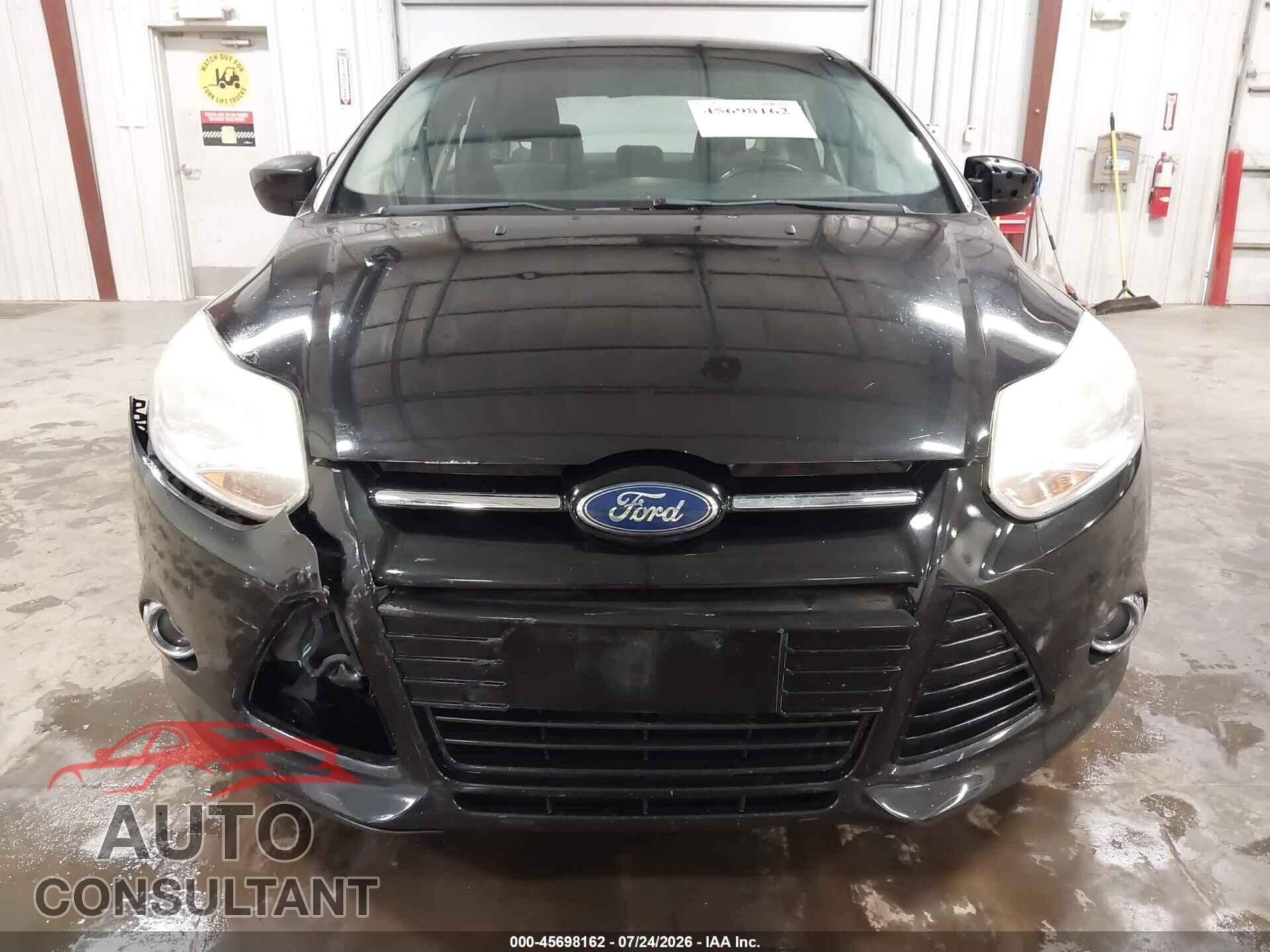 FORD FOCUS 2012 - 1FAHP3F23CL119100
