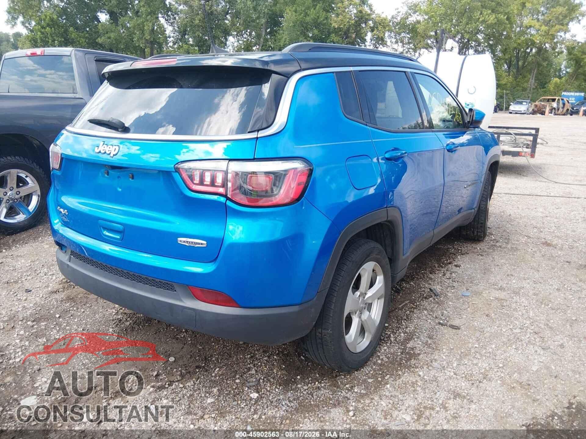 JEEP COMPASS 2018 - 3C4NJDBB5JT252999