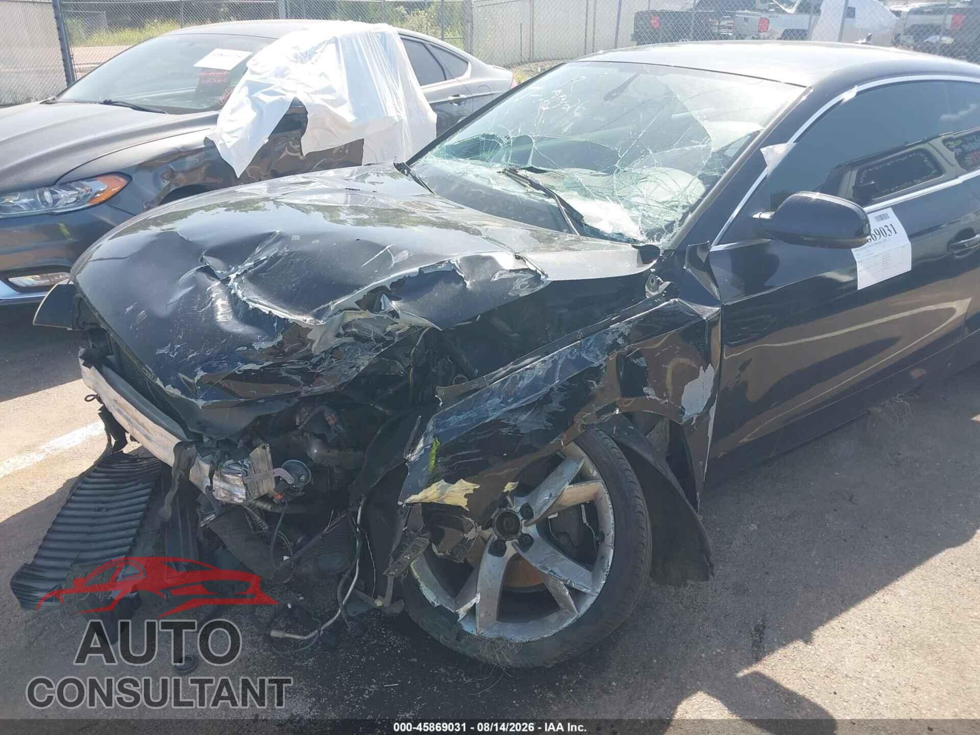 AUDI A5 2011 - WAULFAFR2BA005590
