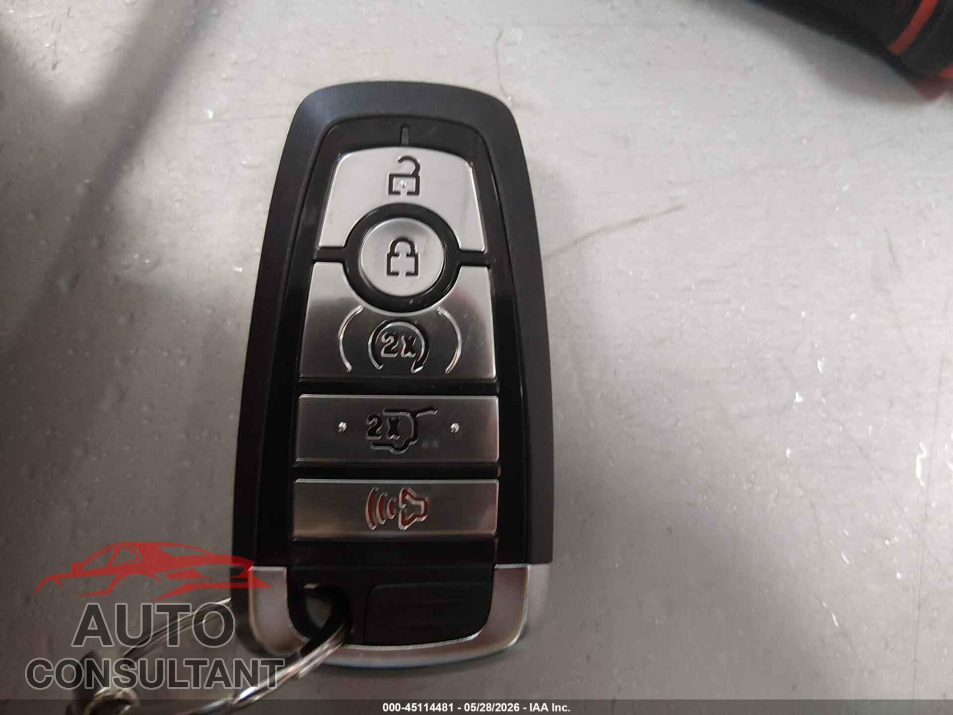 FORD EXPLORER 2023 - 1FMSK8KH0PGB22875
