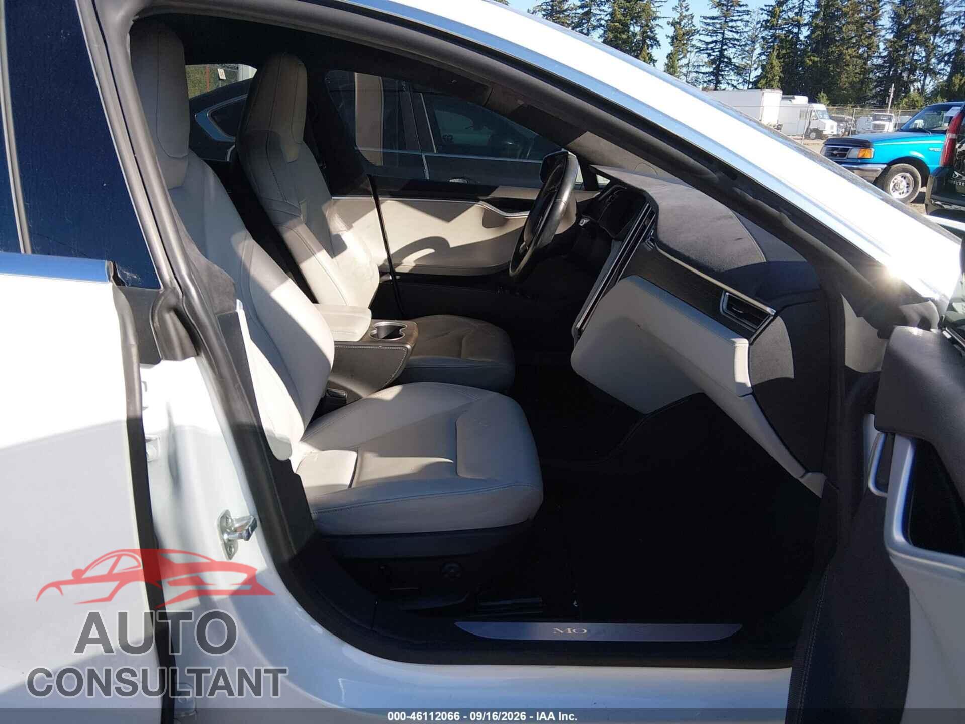 TESLA MODEL S 2015 - 5YJSA1S20FF089217