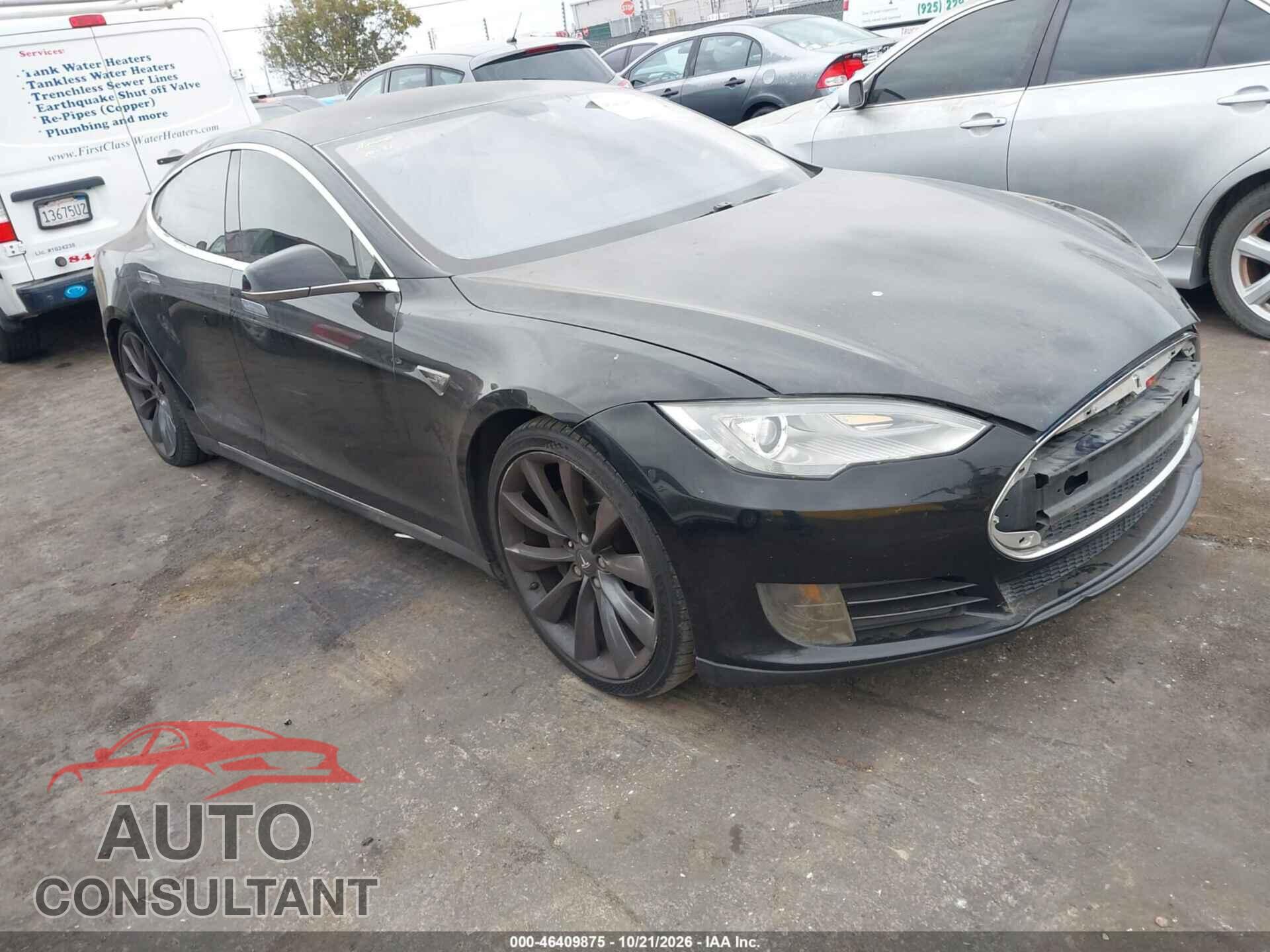 TESLA MODEL S 2013 - 5YJSA1CN1DFP09921