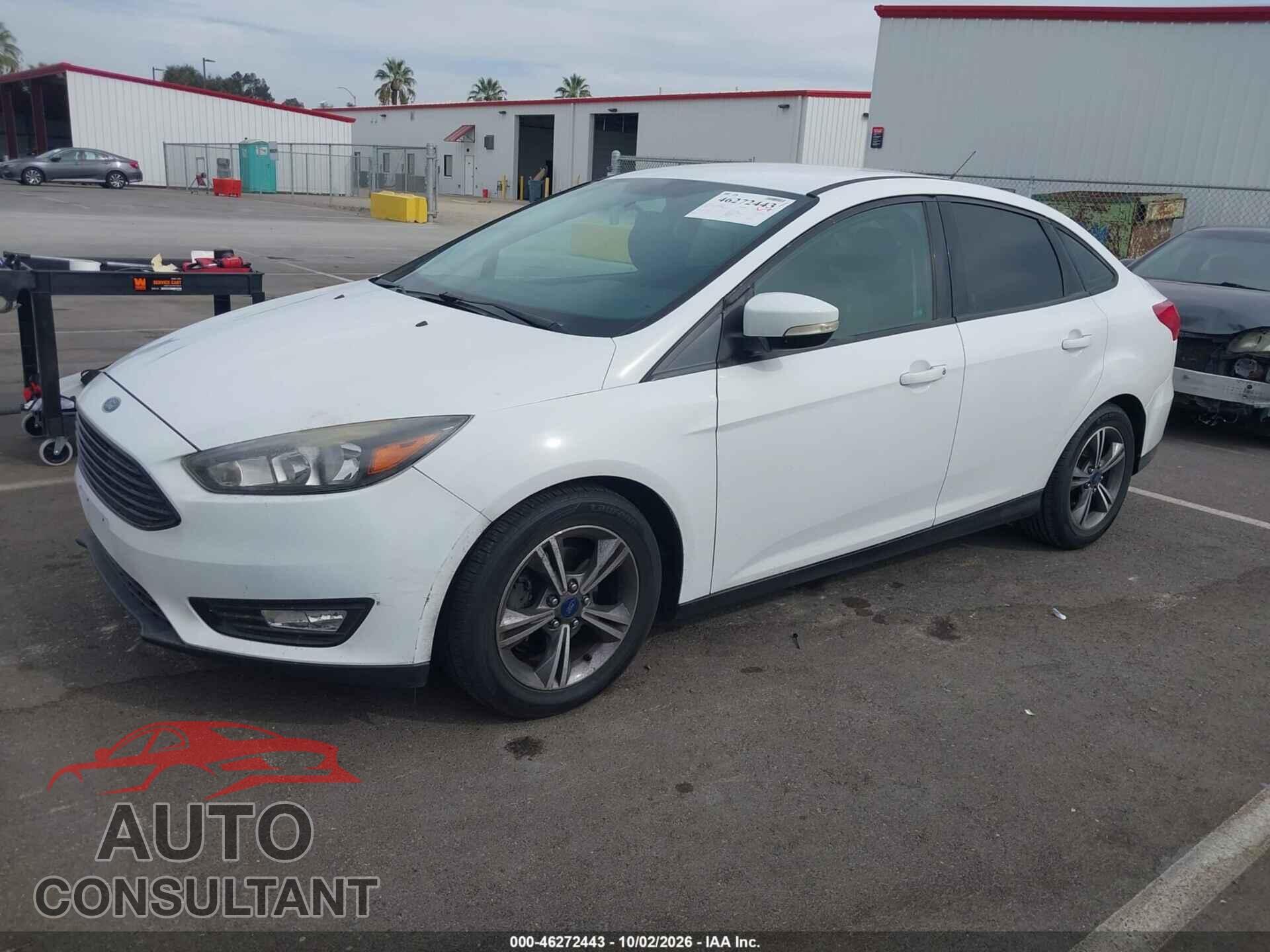 FORD FOCUS 2017 - 1FADP3FE4HL308645