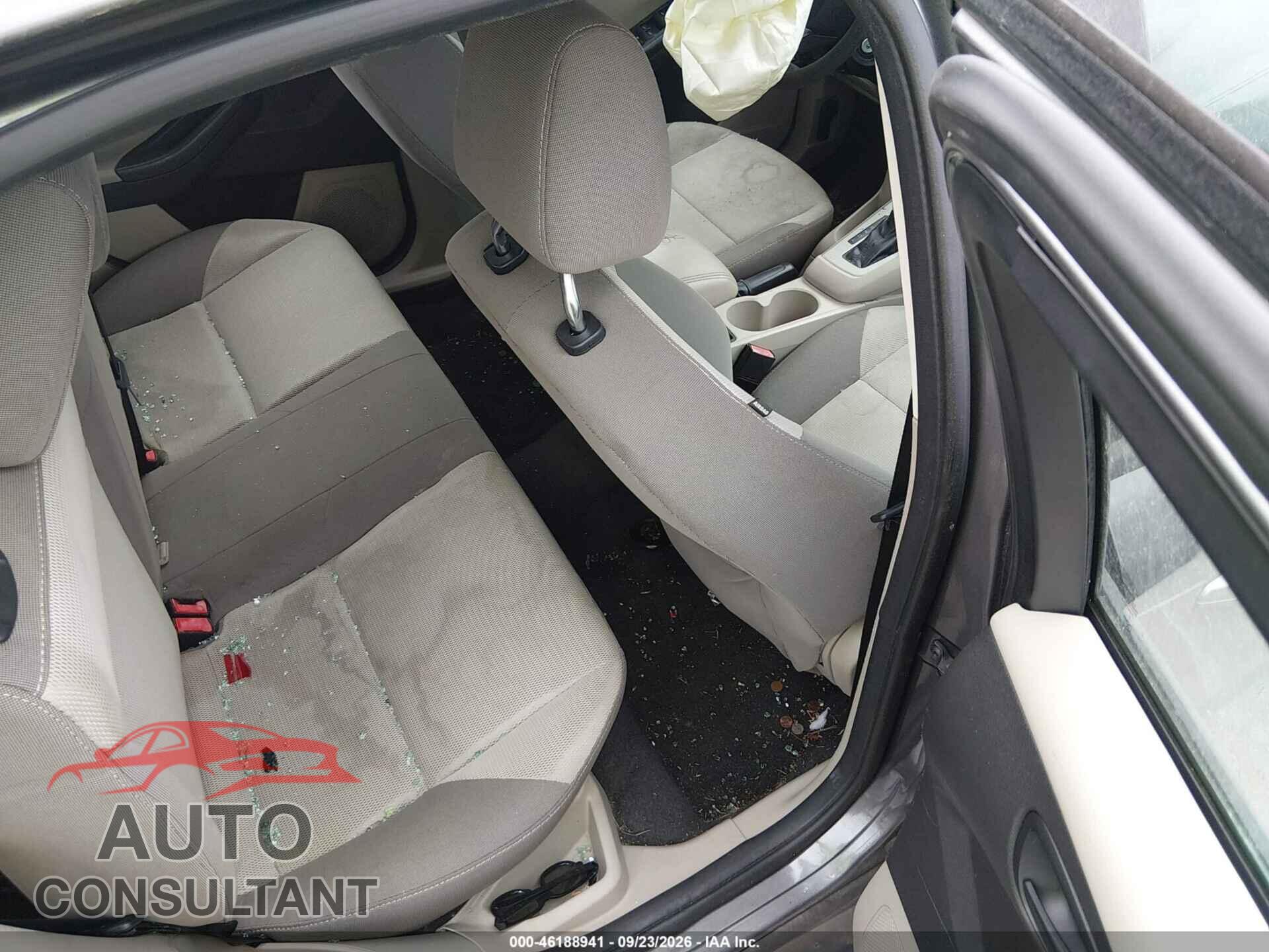 FORD FOCUS 2012 - 1FAHP3F23CL387371