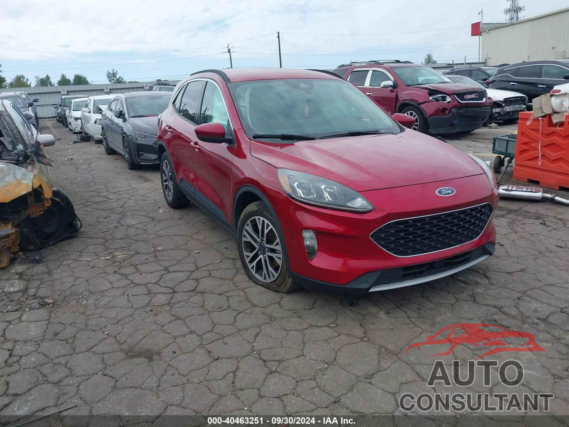 FORD ESCAPE 2020 - 1FMCU0H68LUC48757