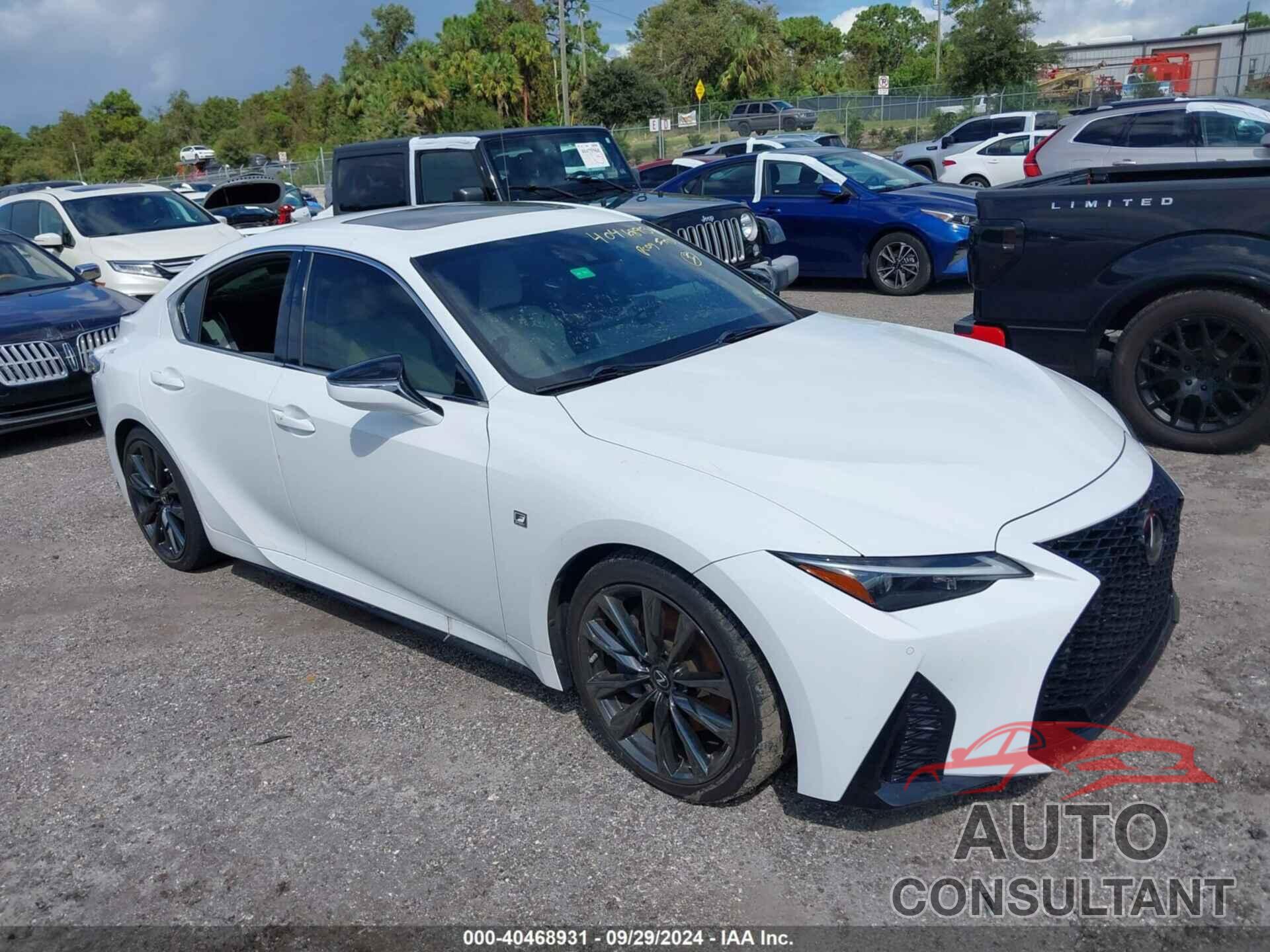 LEXUS IS 2022 - JTHGZ1B25N5053990