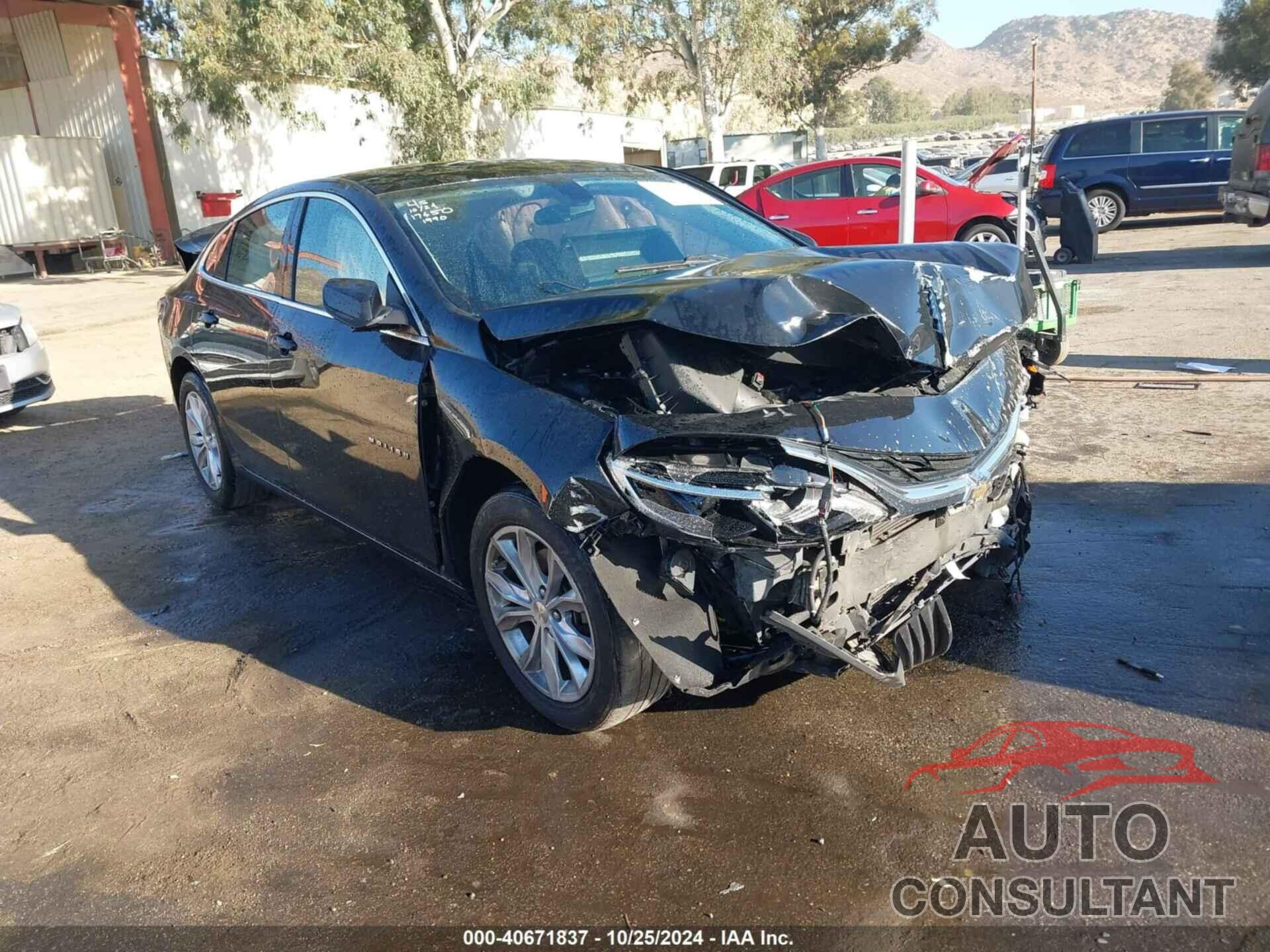 CHEVROLET MALIBU 2020 - 1G1ZD5ST5LF051990