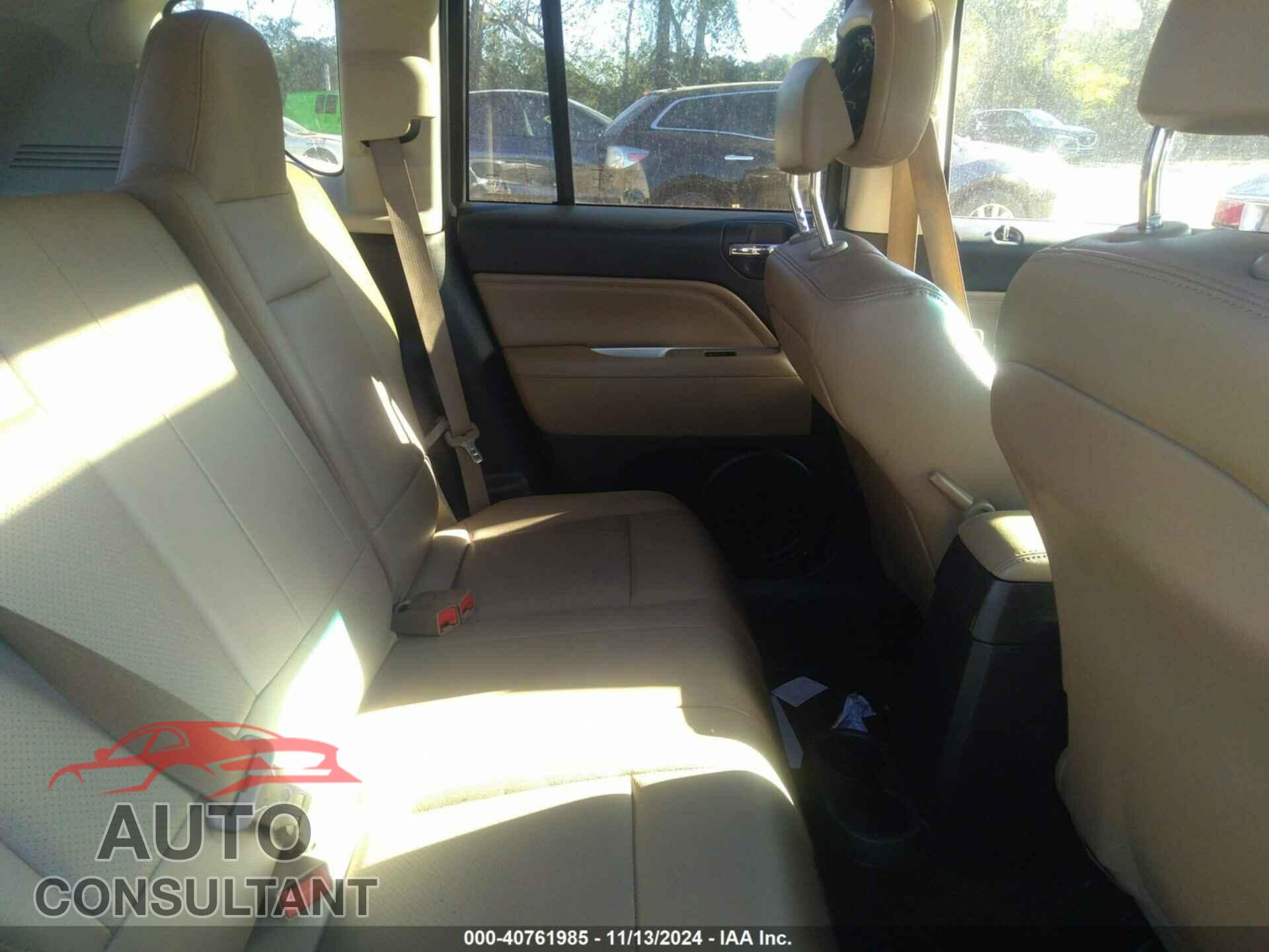 JEEP COMPASS 2015 - 1C4NJCEA3FD240912