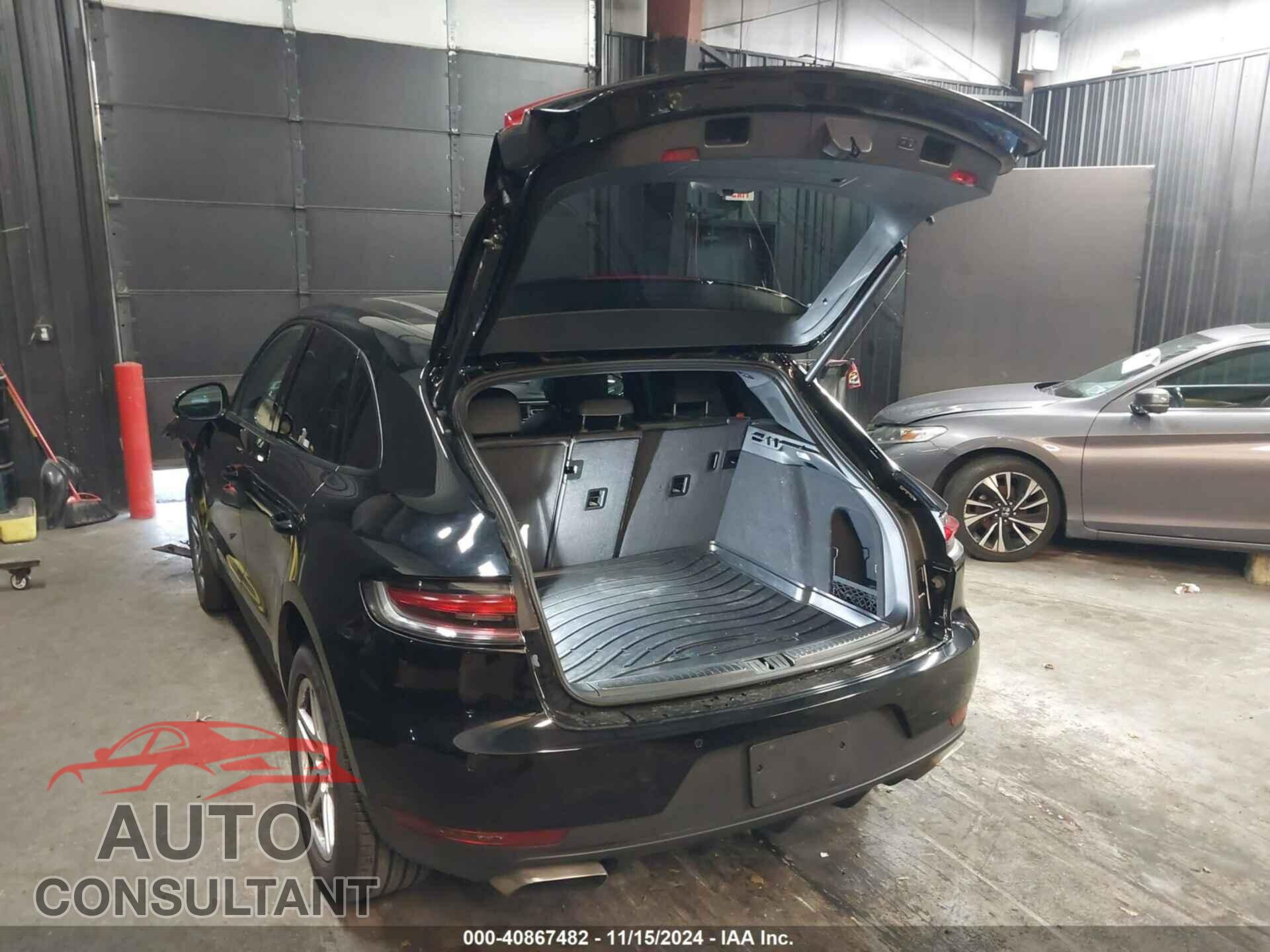 PORSCHE MACAN 2021 - WP1AA2A50MLB06278