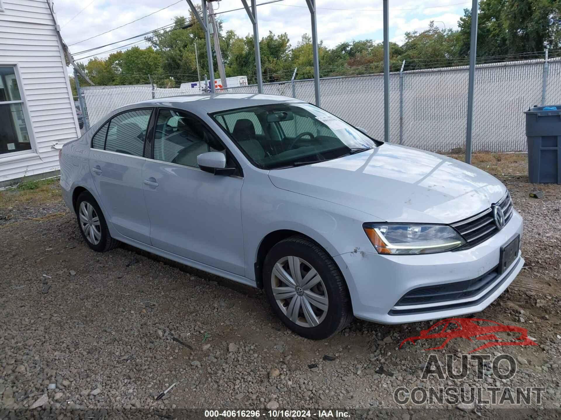 VOLKSWAGEN JETTA 2017 - 3VW2B7AJ6HM382303