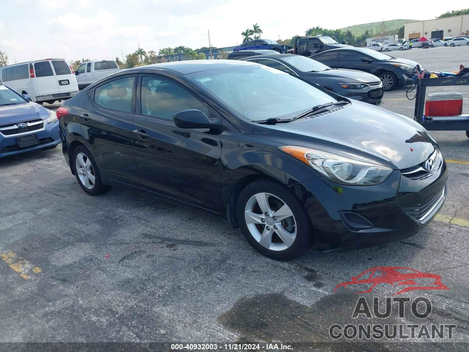 HYUNDAI ELANTRA 2013 - 5NPDH4AE6DH229495