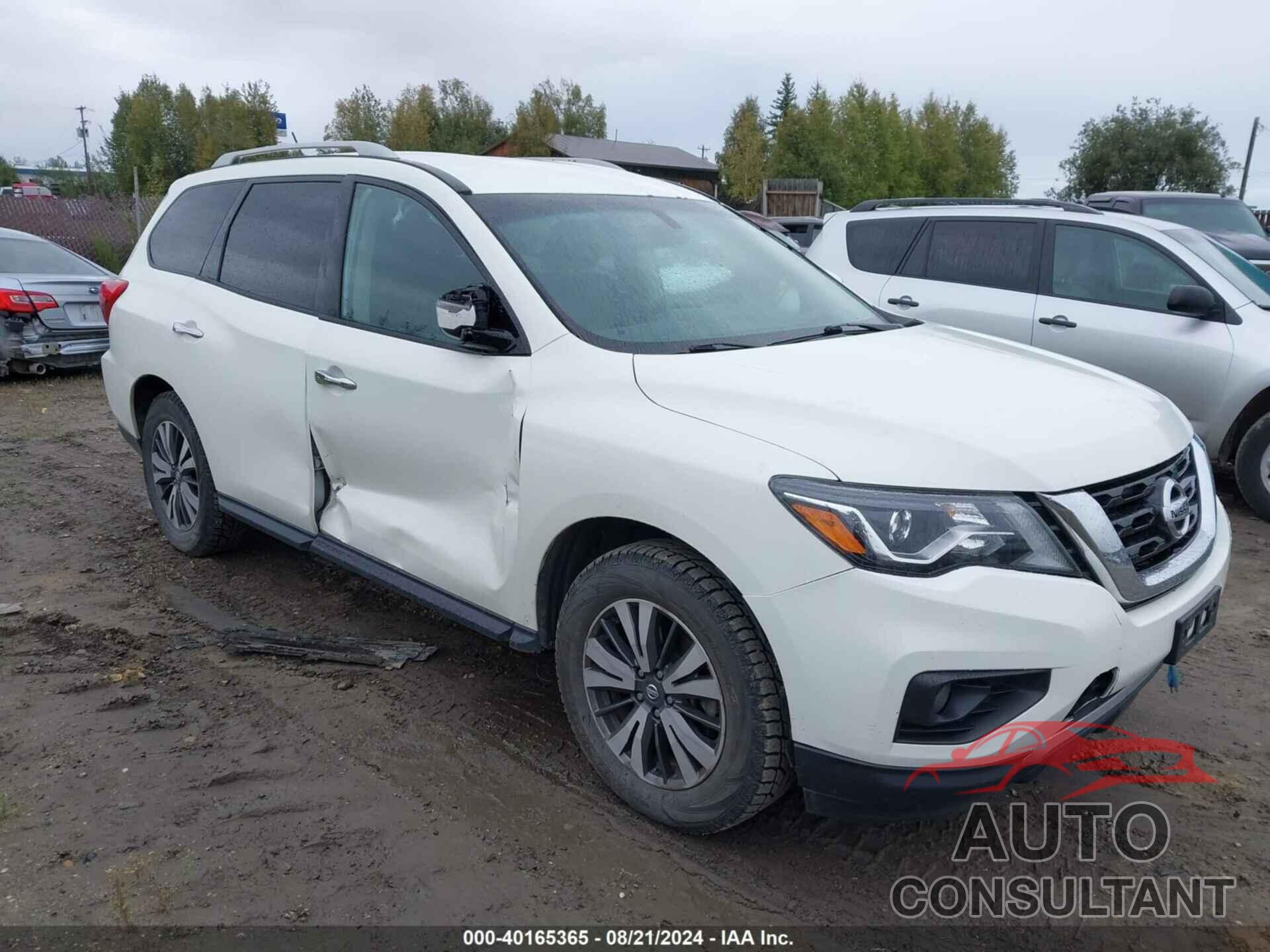 NISSAN PATHFINDER 2017 - 5N1DR2MM2HC658358