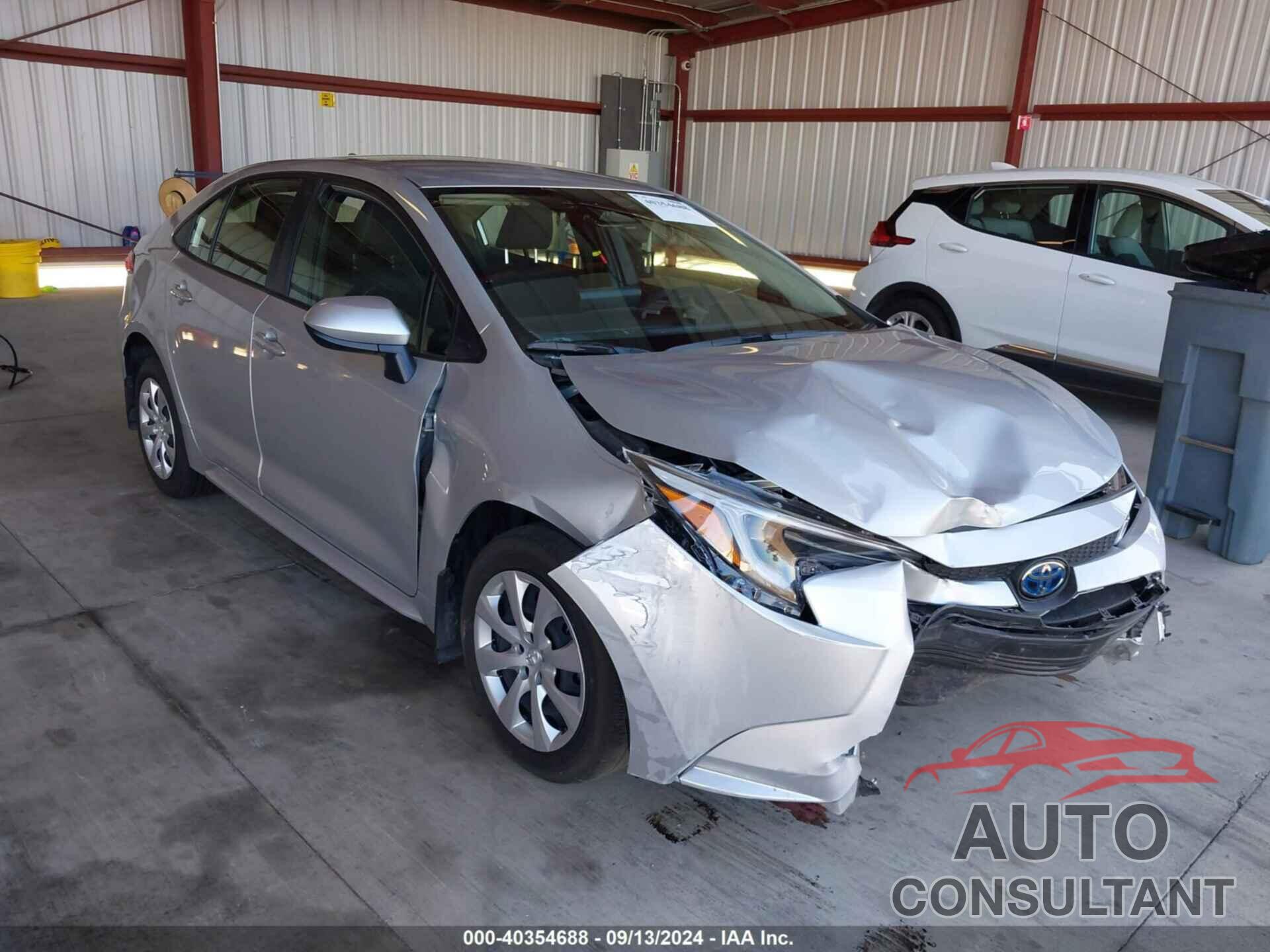TOYOTA COROLLA 2024 - JTDBCMFE8R3039151