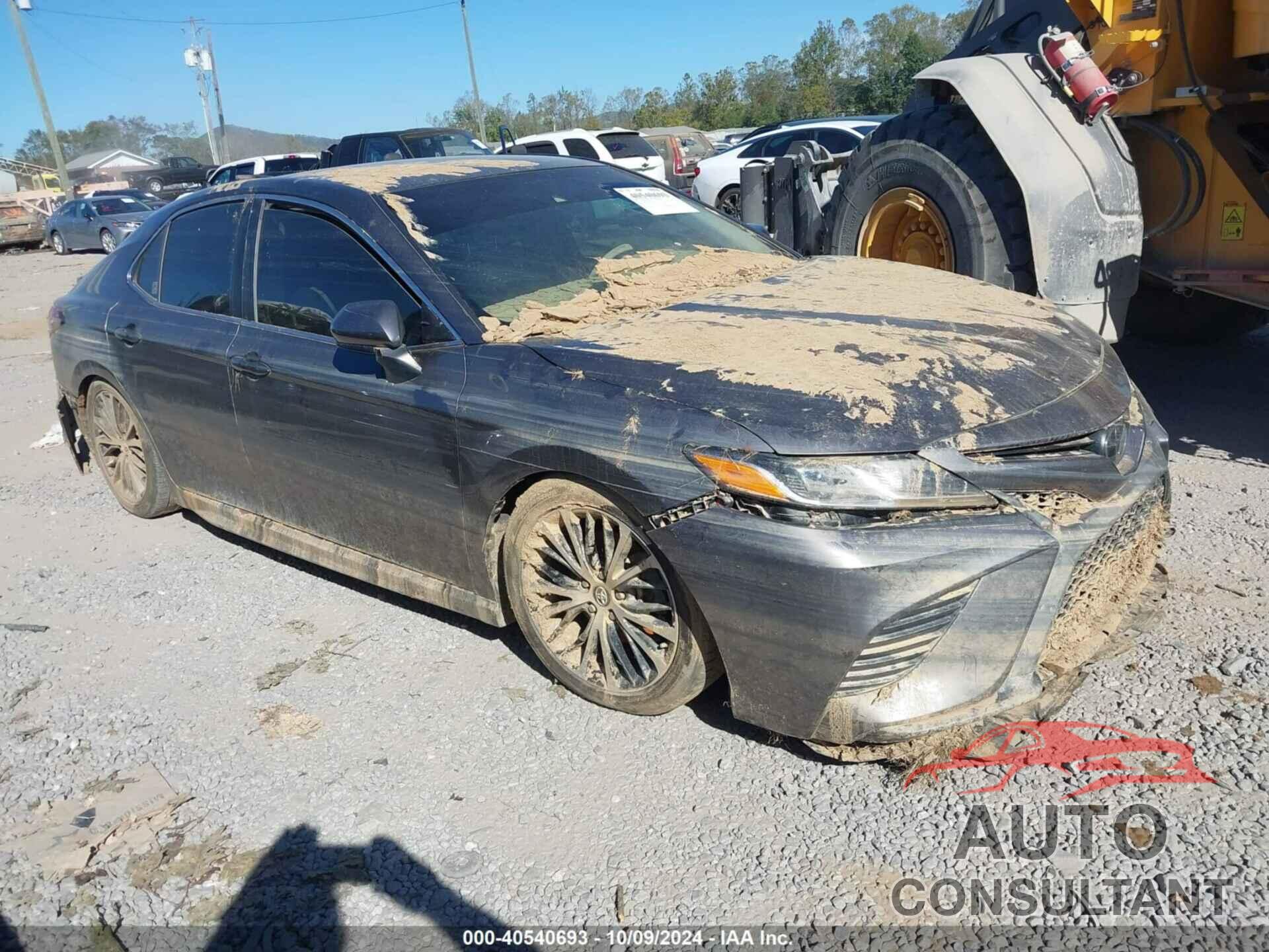TOYOTA CAMRY 2019 - 4T1B11HK6KU757848