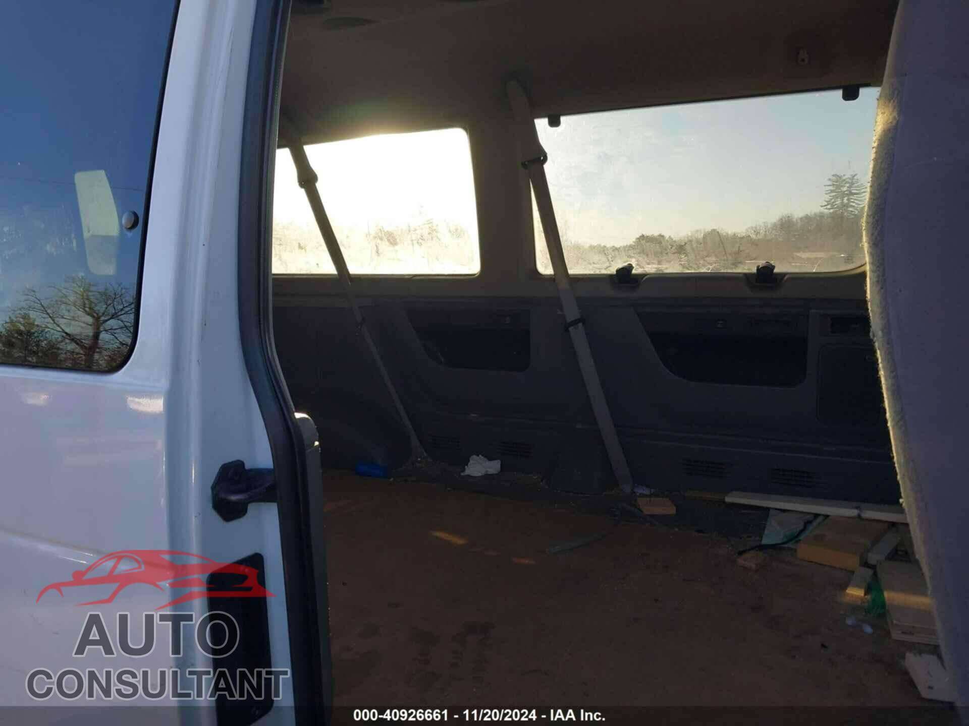 FORD E-350 SUPER DUTY 2012 - 1FBSS3BL7CDA75114
