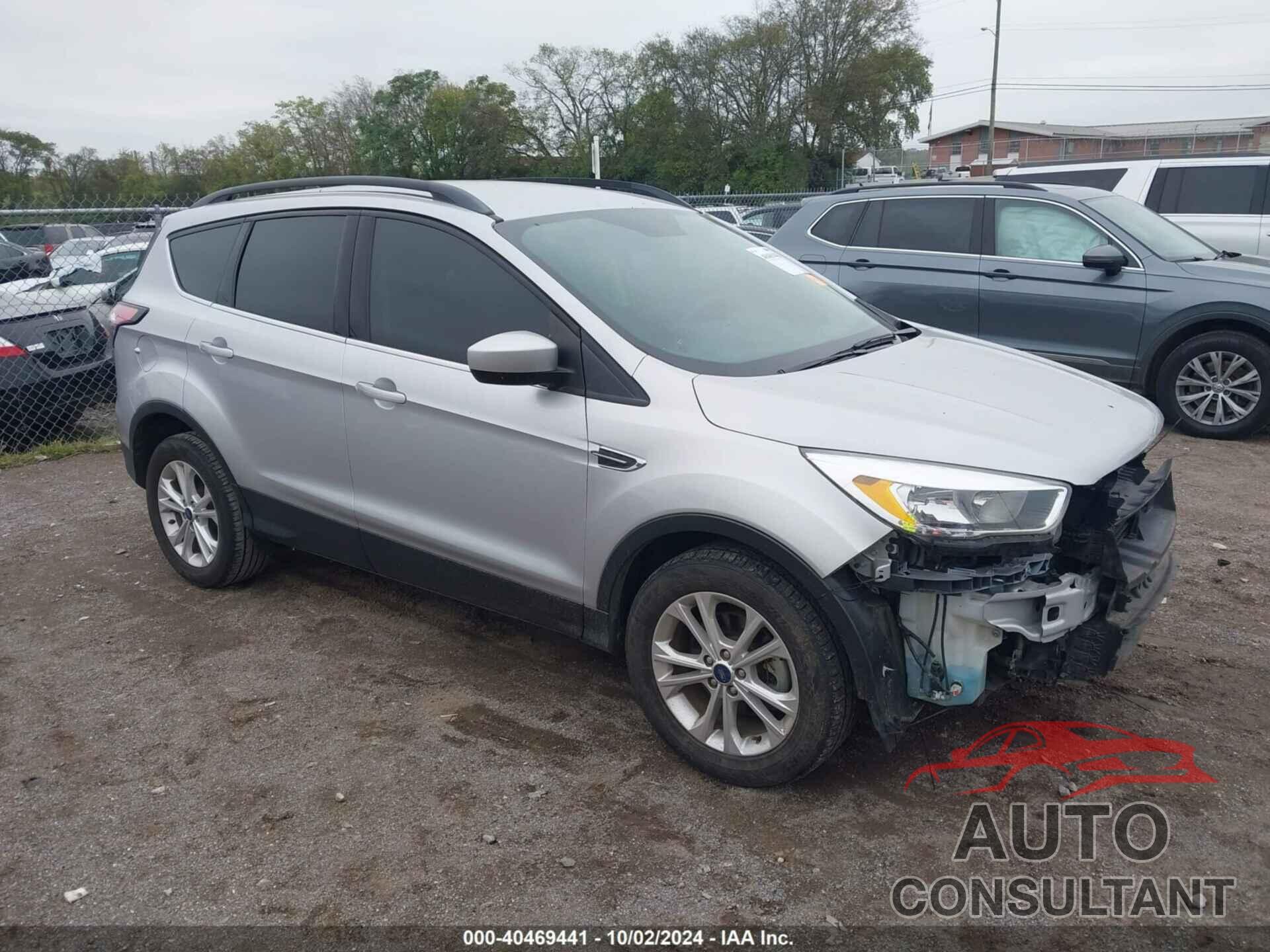 FORD ESCAPE 2018 - 1FMCU0GDXJUD25819