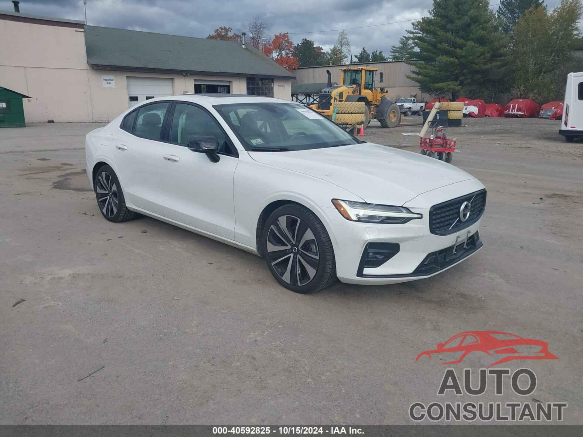 VOLVO S60 2022 - 7JRL12TZ2NG158209