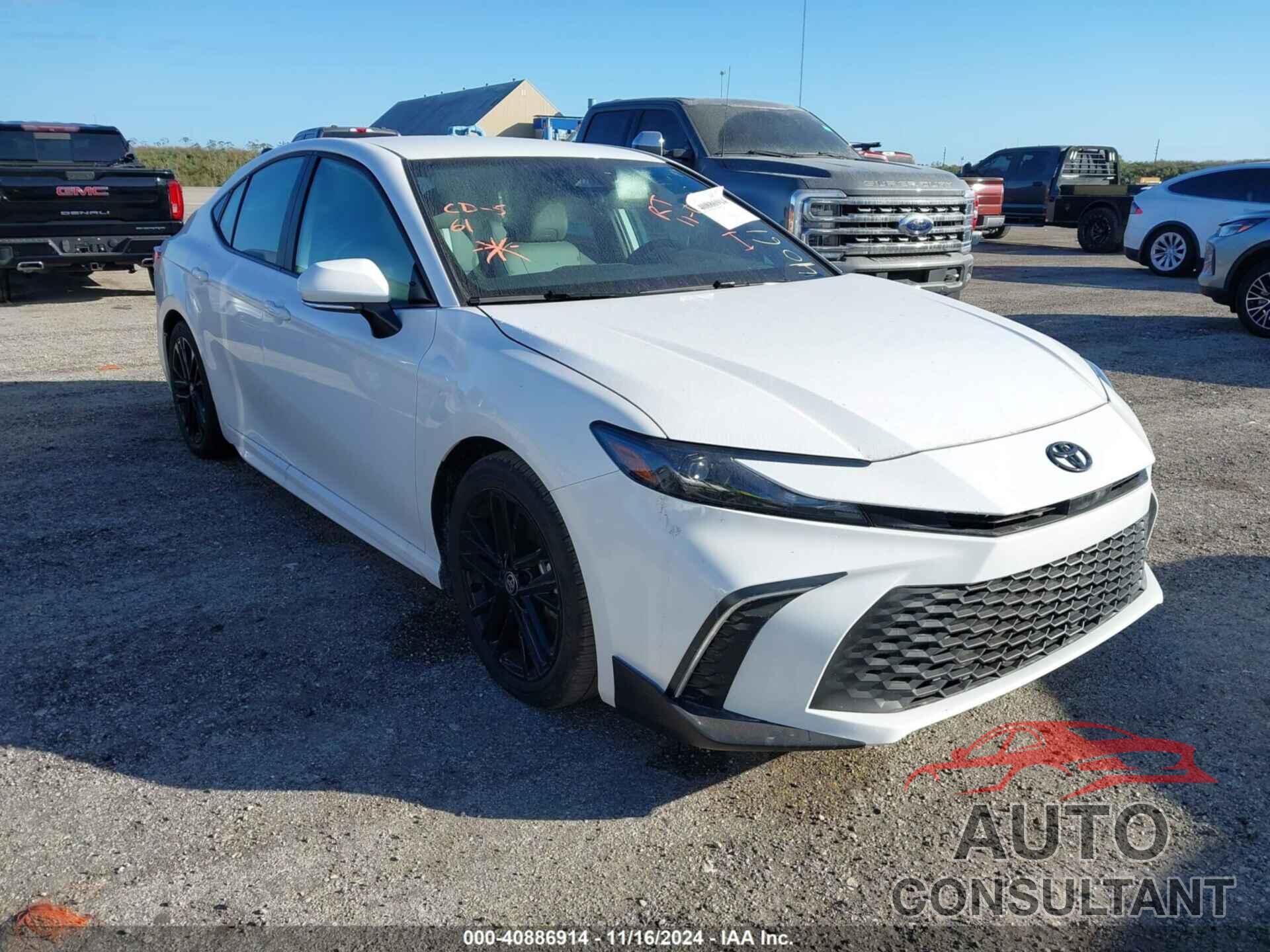 TOYOTA CAMRY 2025 - 4T1DAACKXSU530114