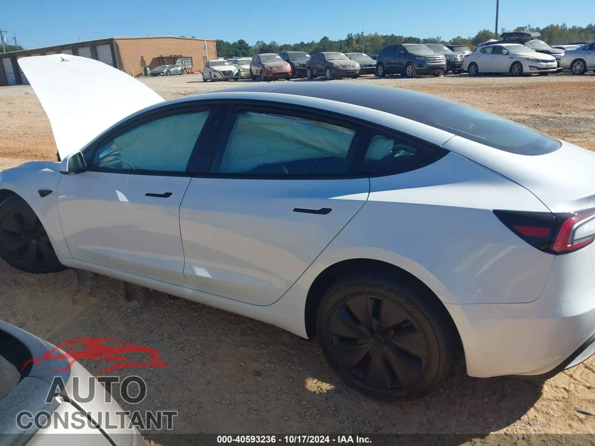 TESLA MODEL 3 2024 - 5YJ3E1EA2RF767241