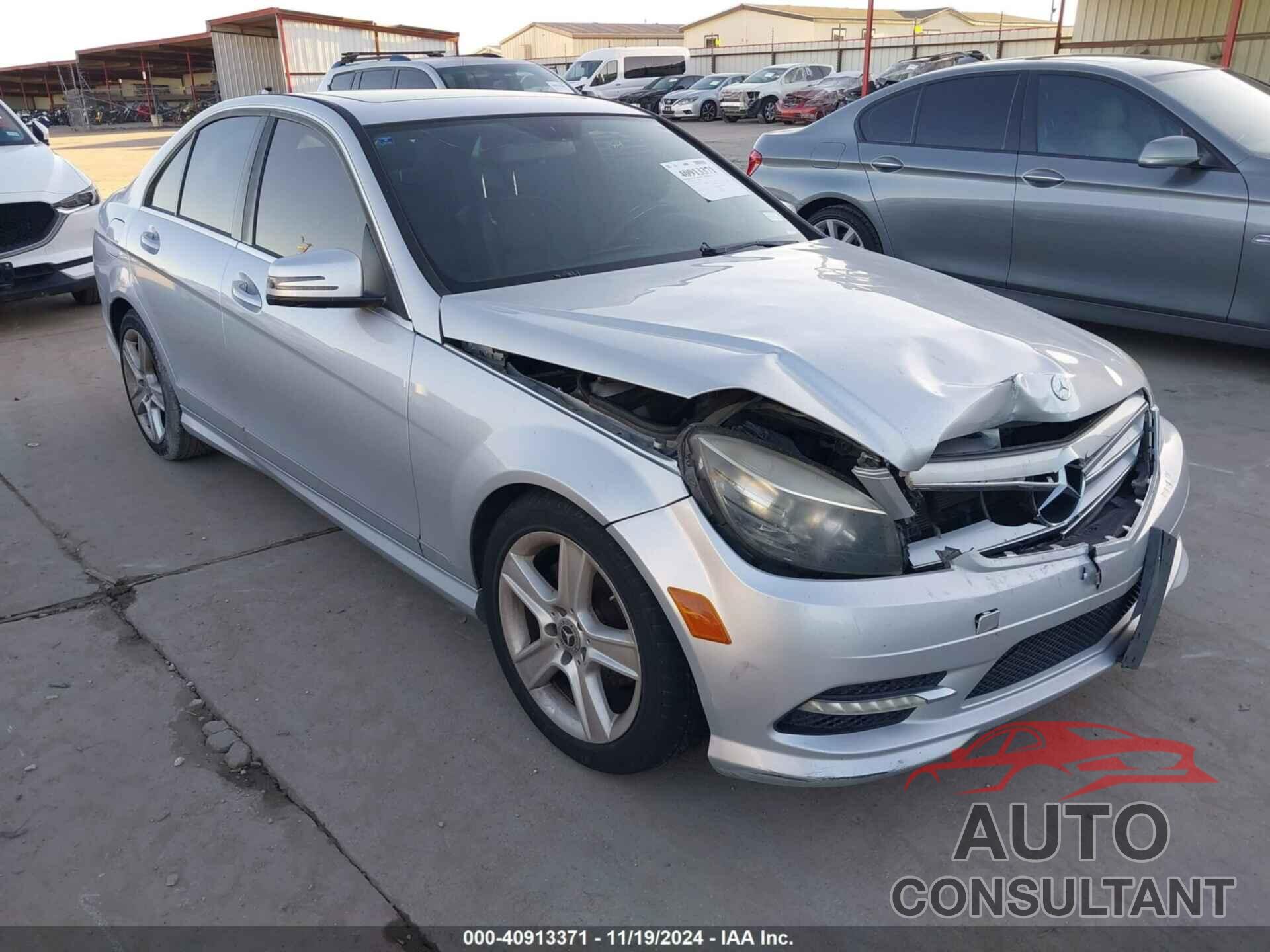 MERCEDES-BENZ C 300 2011 - WDDGF5EB2BR154749